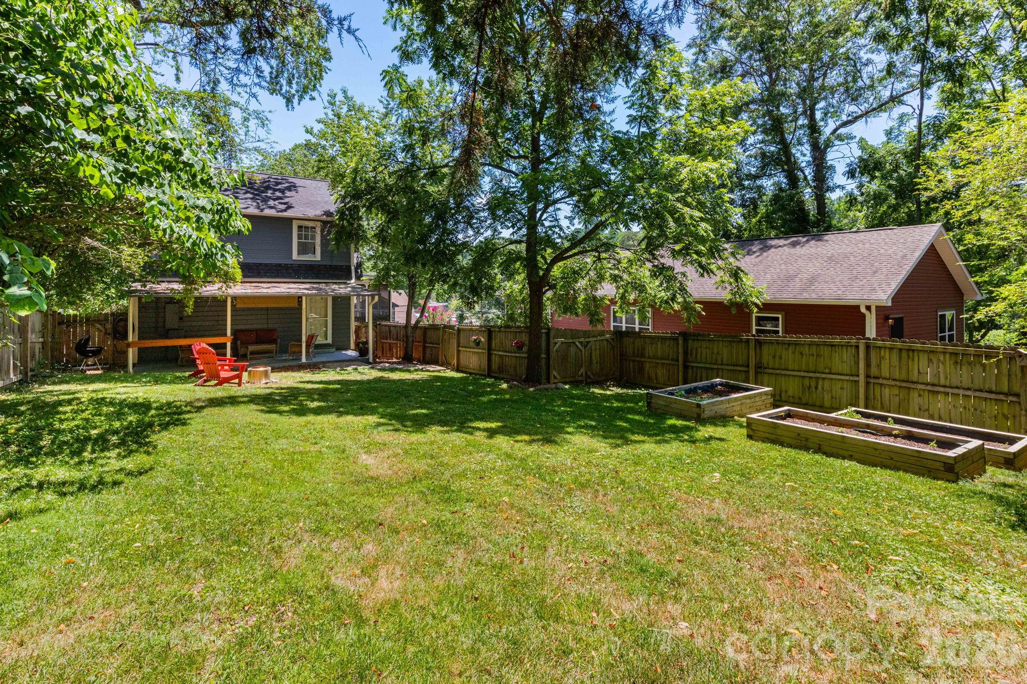 164 Laurel Loop — Asheville