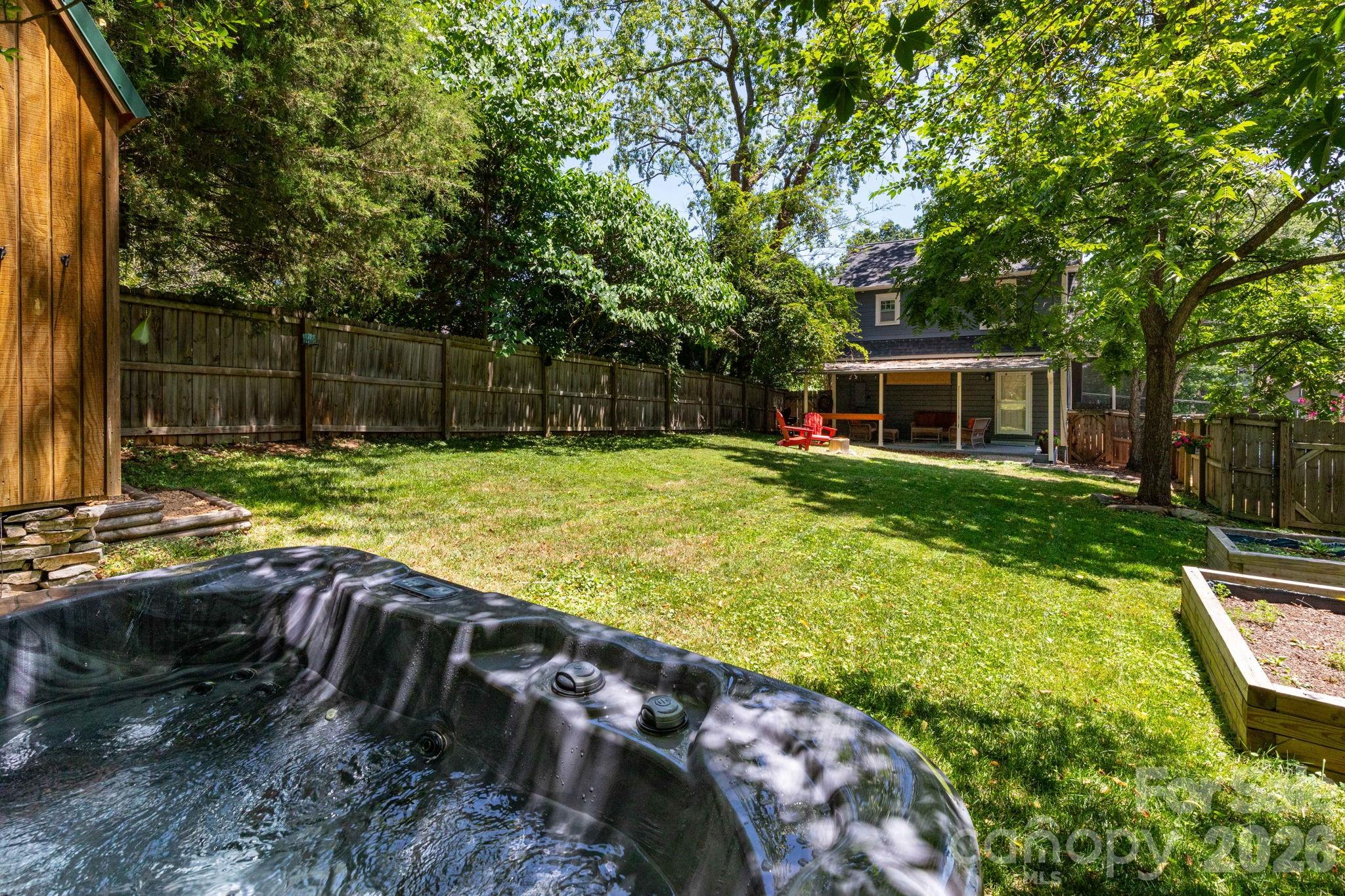 164 Laurel Loop — Asheville