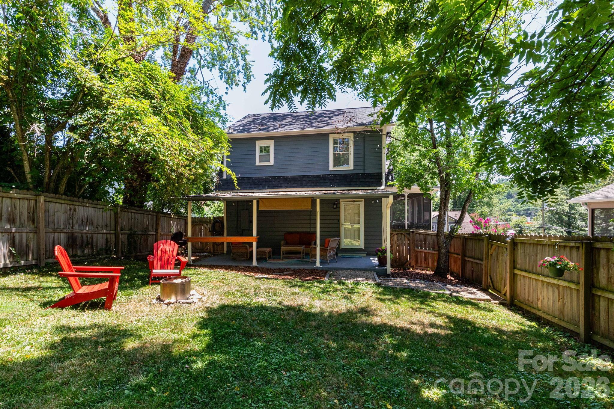 164 Laurel Loop — Asheville