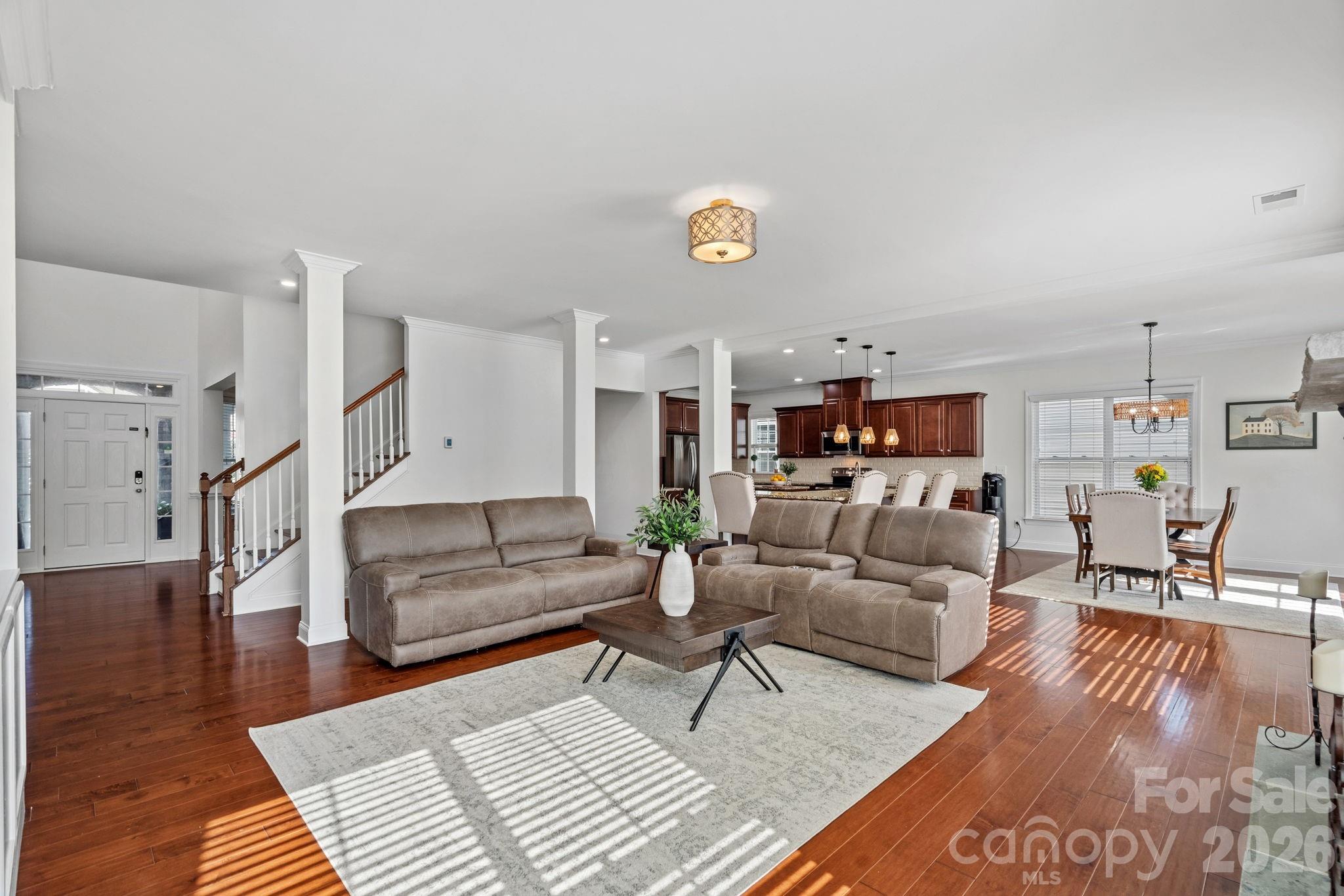 13147 Union Square Drive — Huntersville