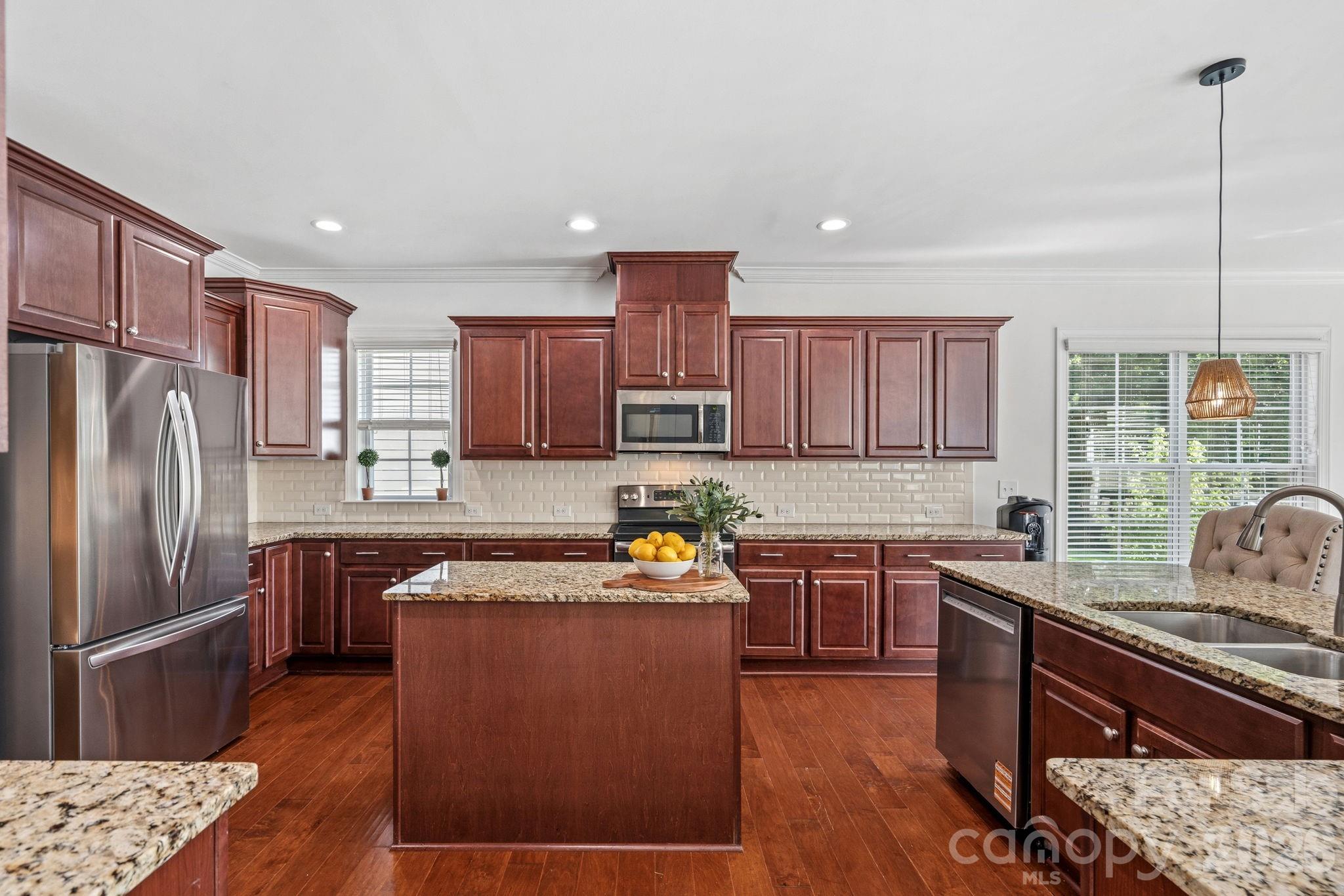 13147 Union Square Drive — Huntersville