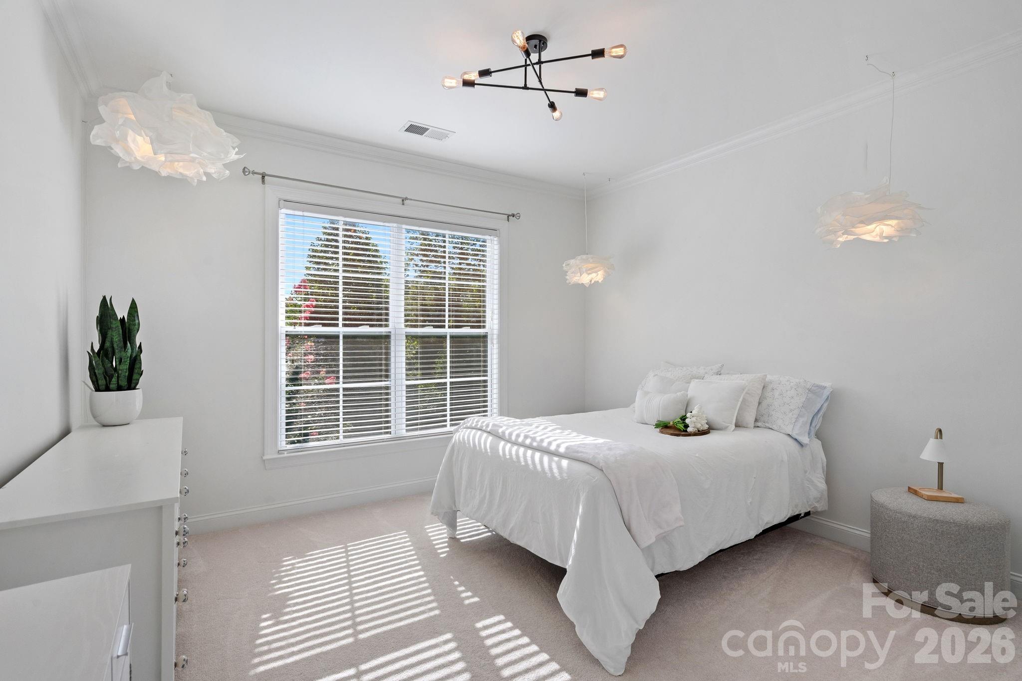13147 Union Square Drive — Huntersville
