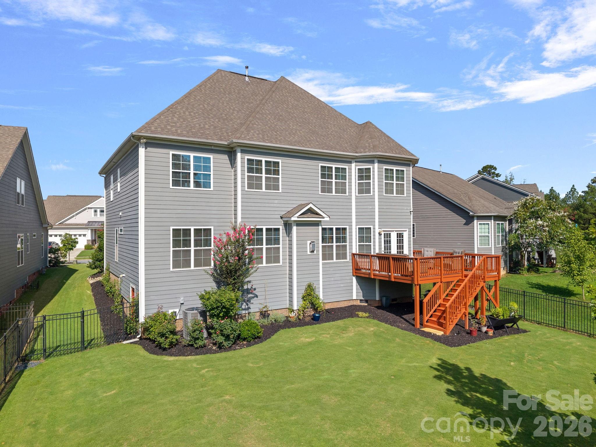 13147 Union Square Drive — Huntersville