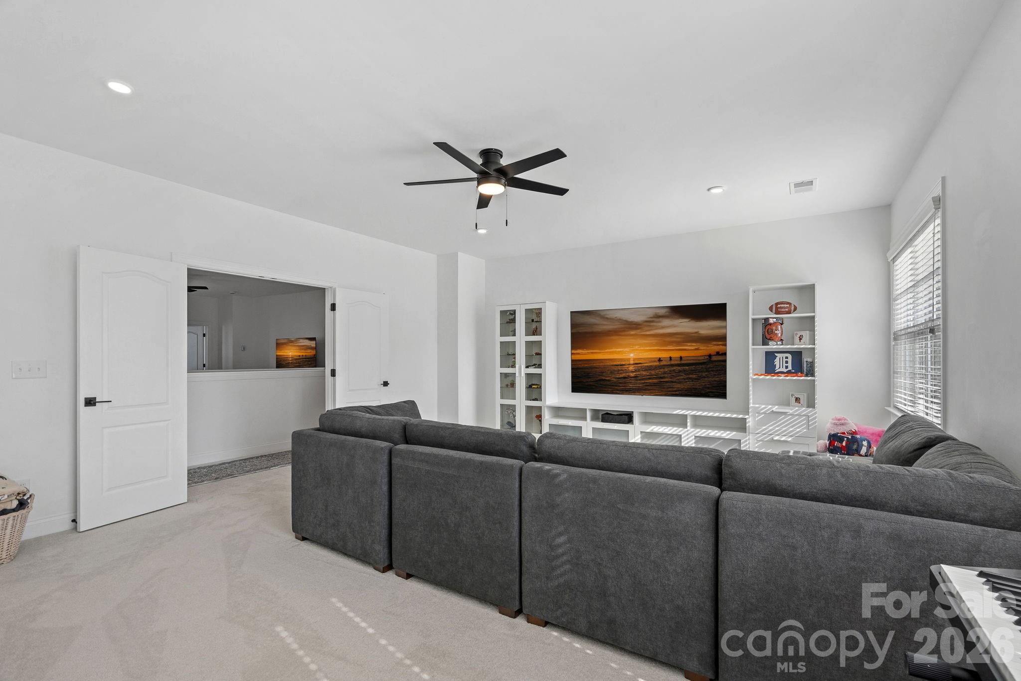 13147 Union Square Drive — Huntersville