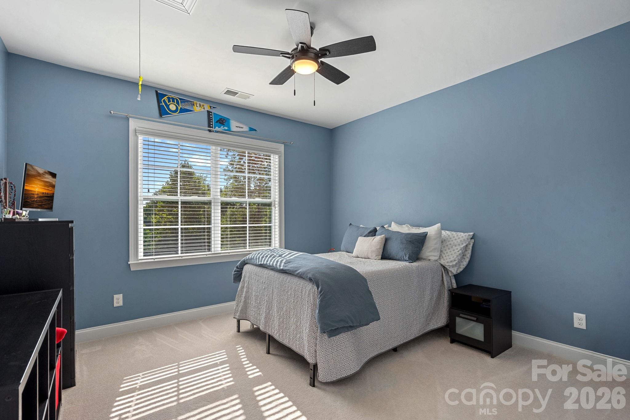 13147 Union Square Drive — Huntersville