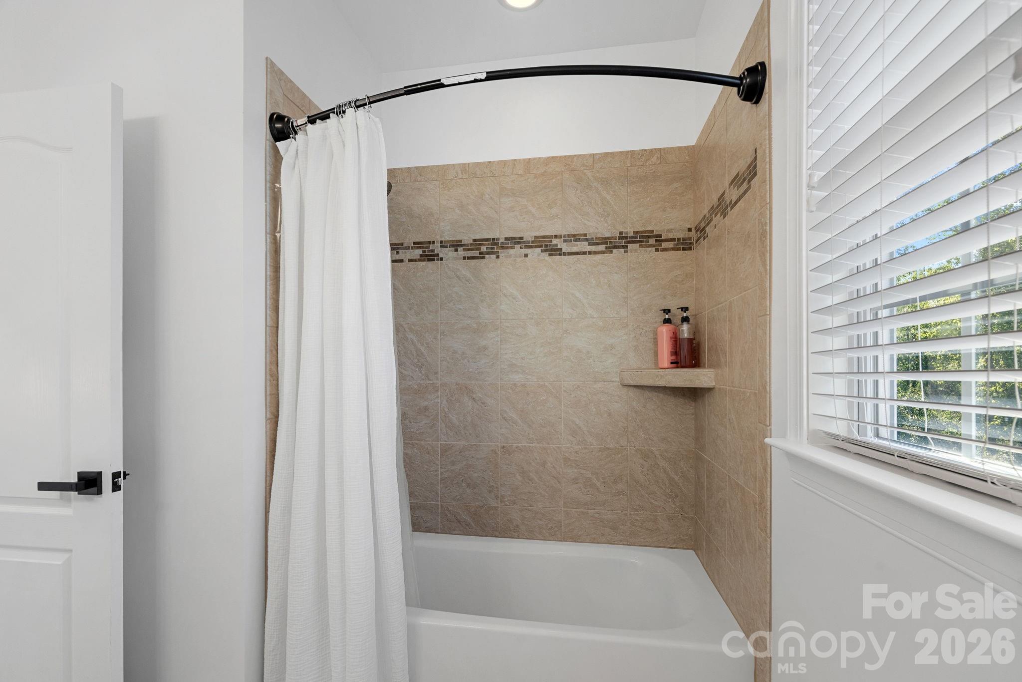 13147 Union Square Drive — Huntersville