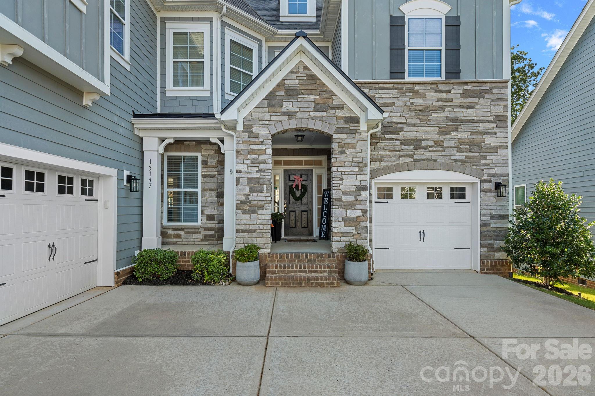 13147 Union Square Drive — Huntersville
