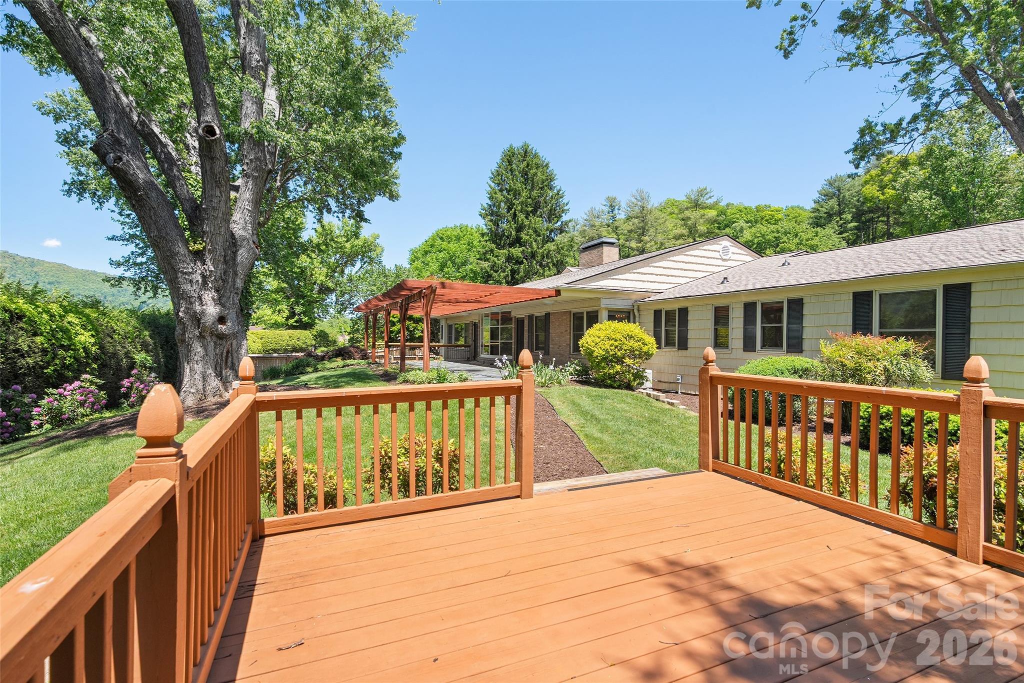 142 Country Club Drive — Waynesville