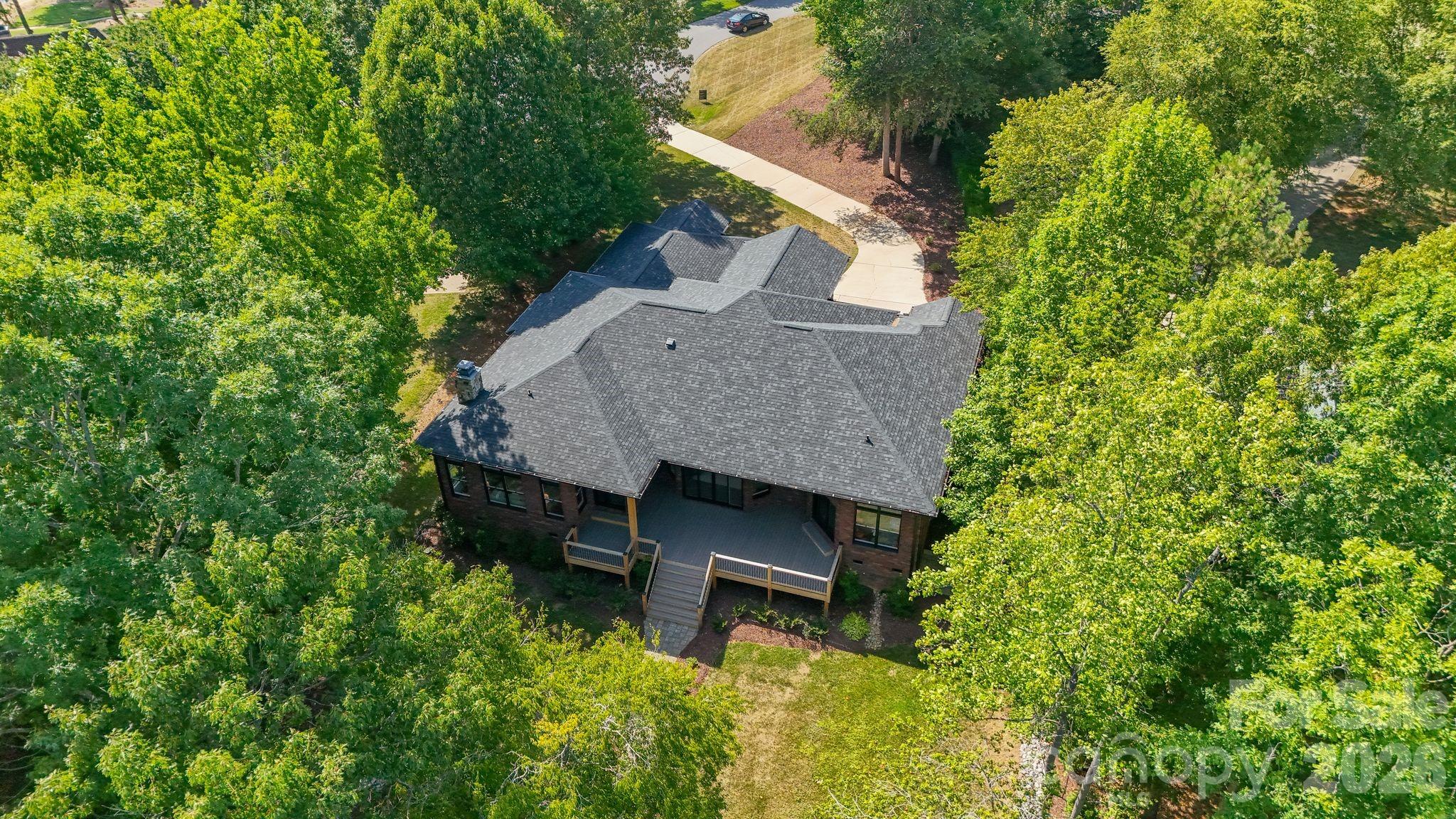 113 Palmer Marsh Place — Mooresville
