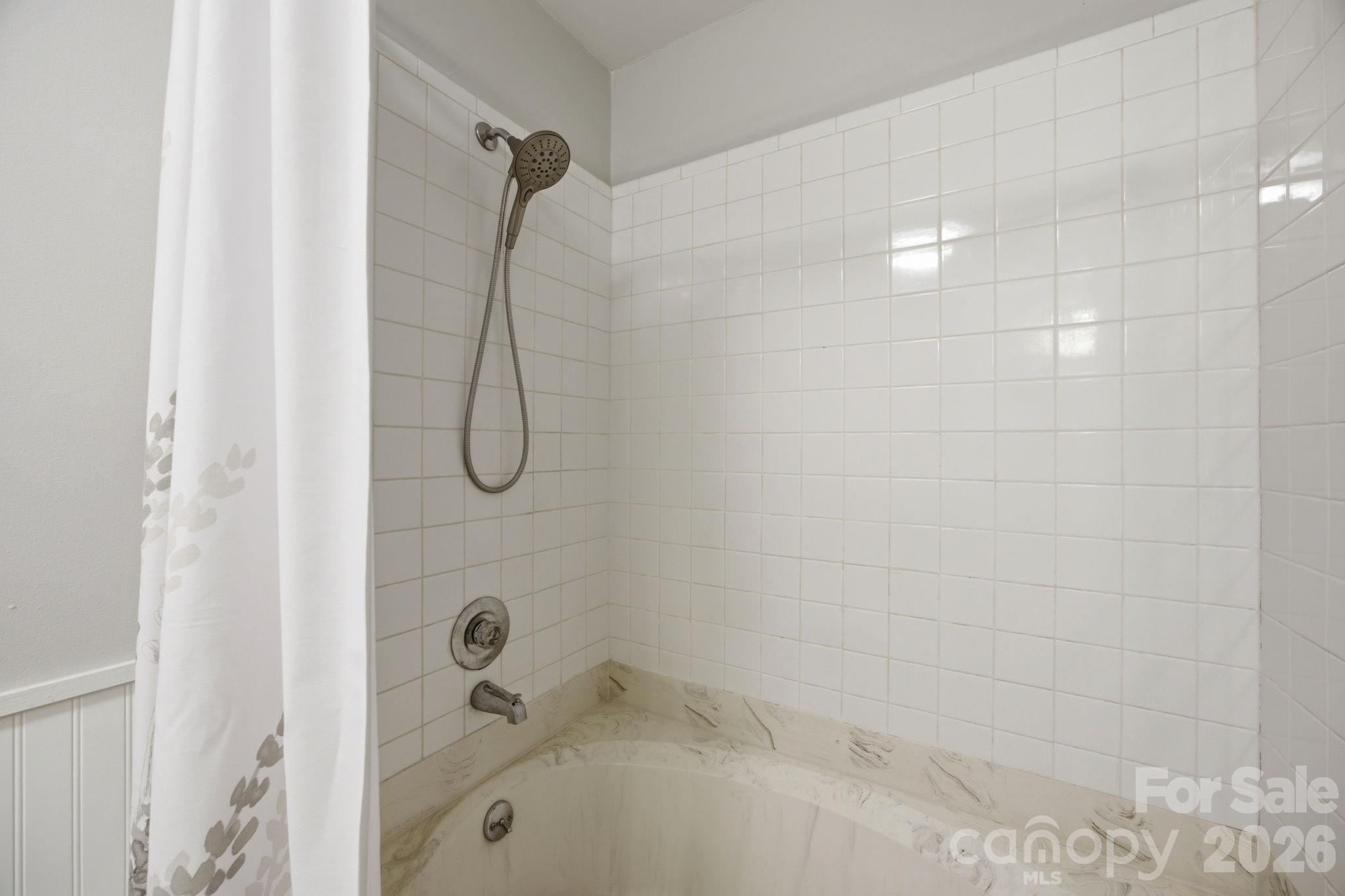 9126 N Vicksburg Park Court — Charlotte
