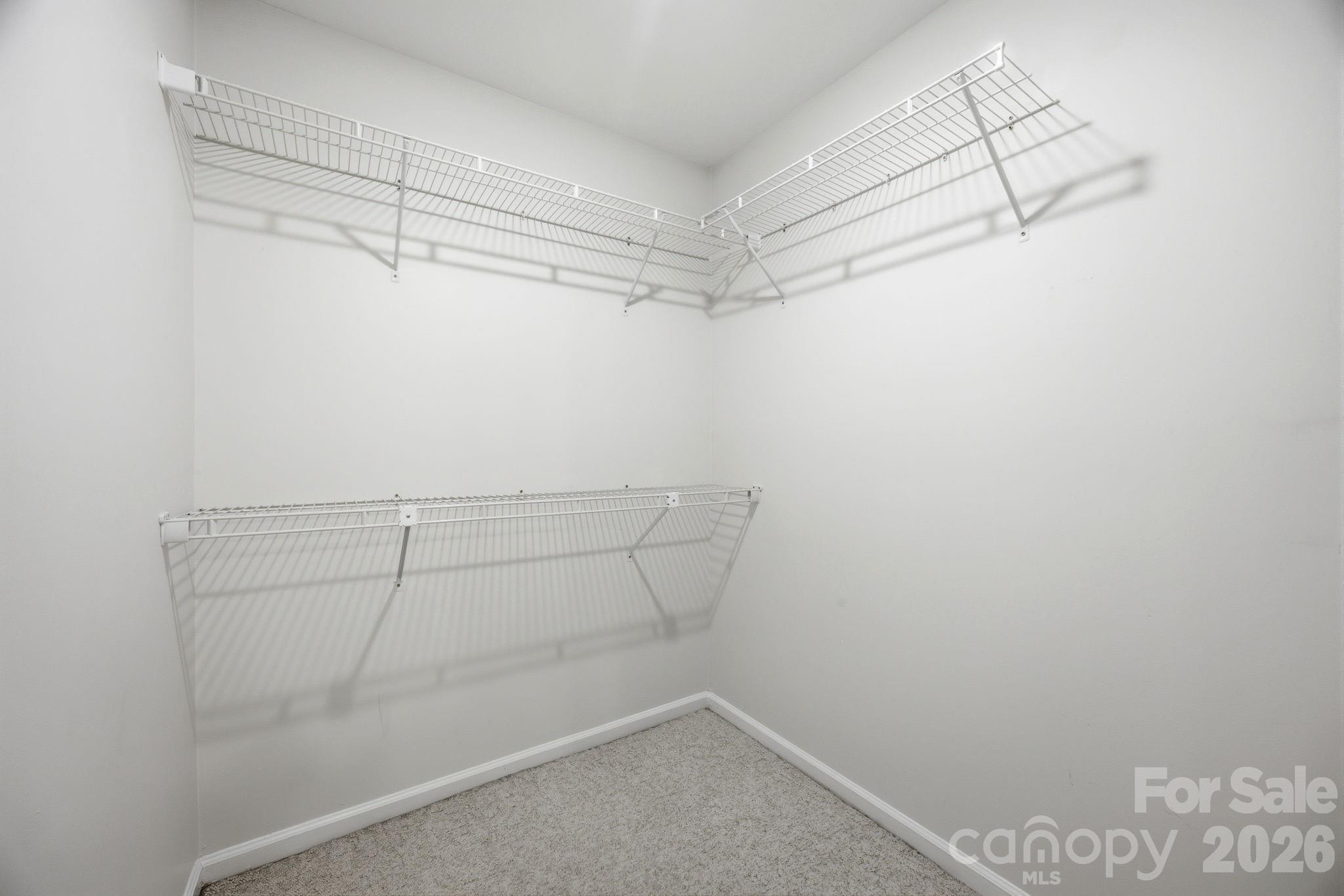 9126 N Vicksburg Park Court — Charlotte