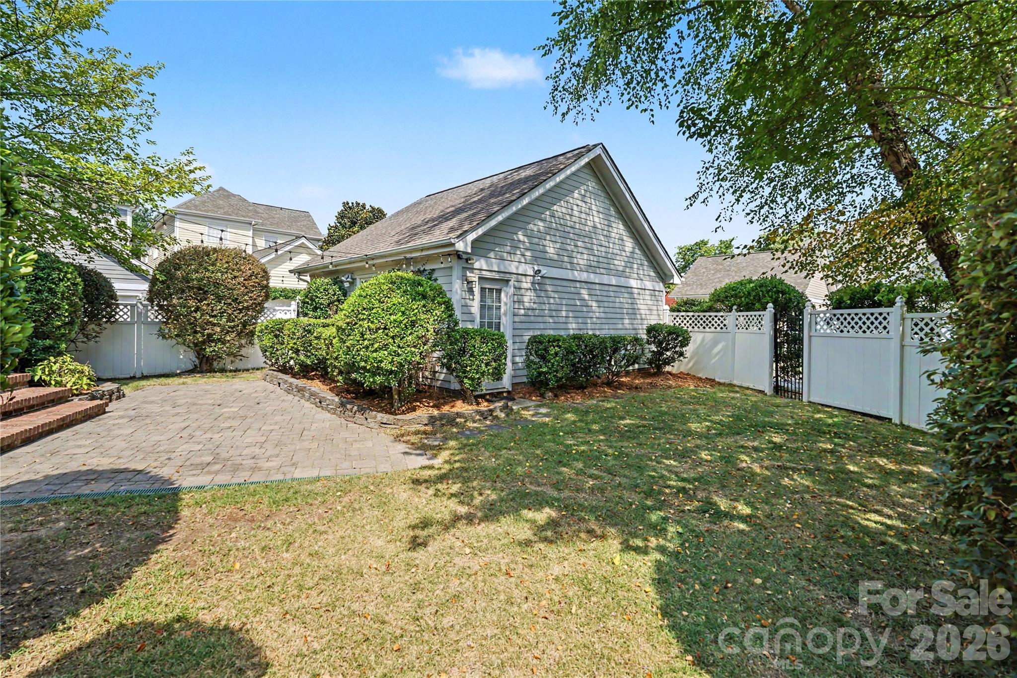 12711 James Blakeney Avenue — Charlotte