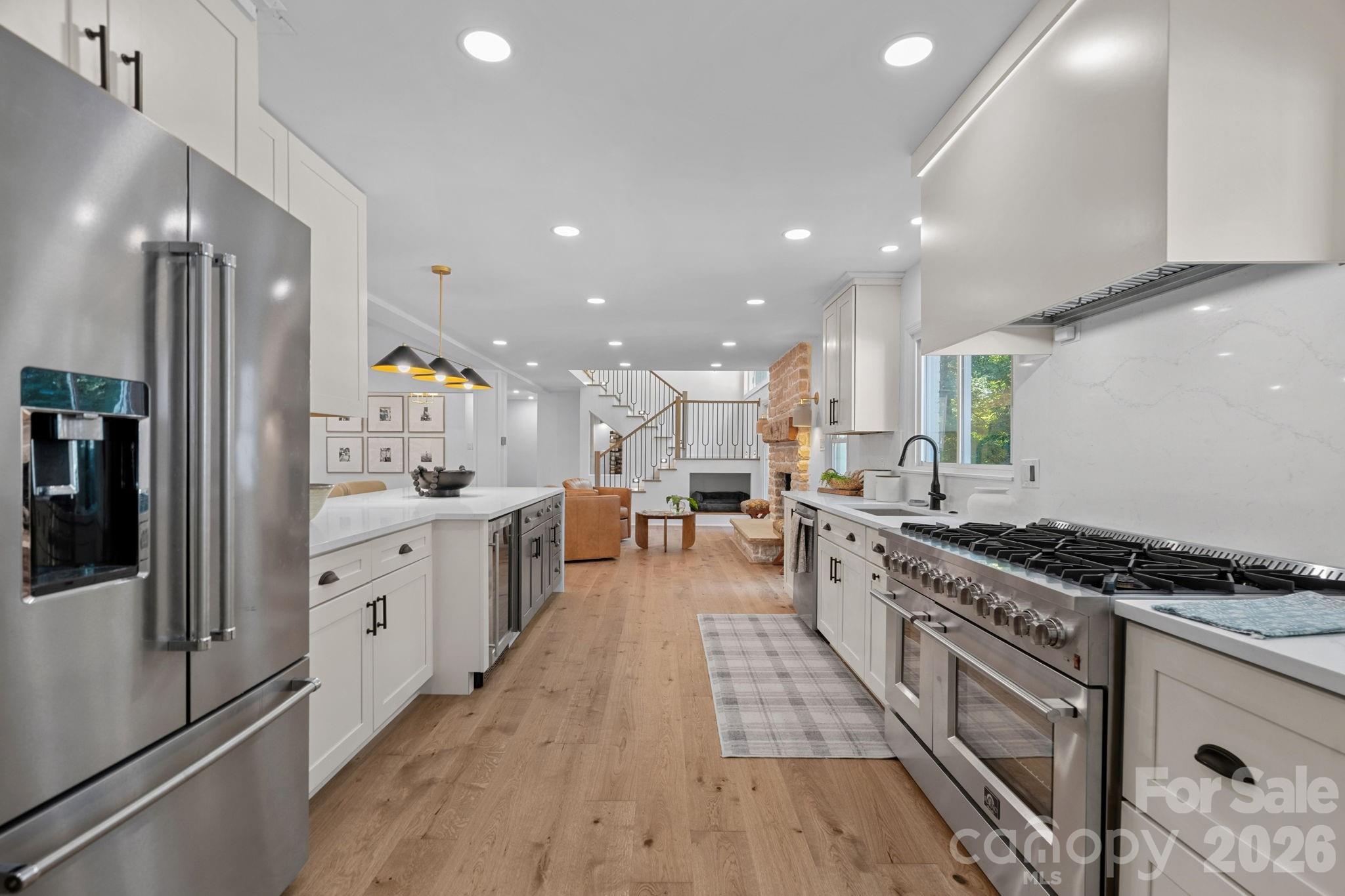 2700 High Ridge Road — Charlotte