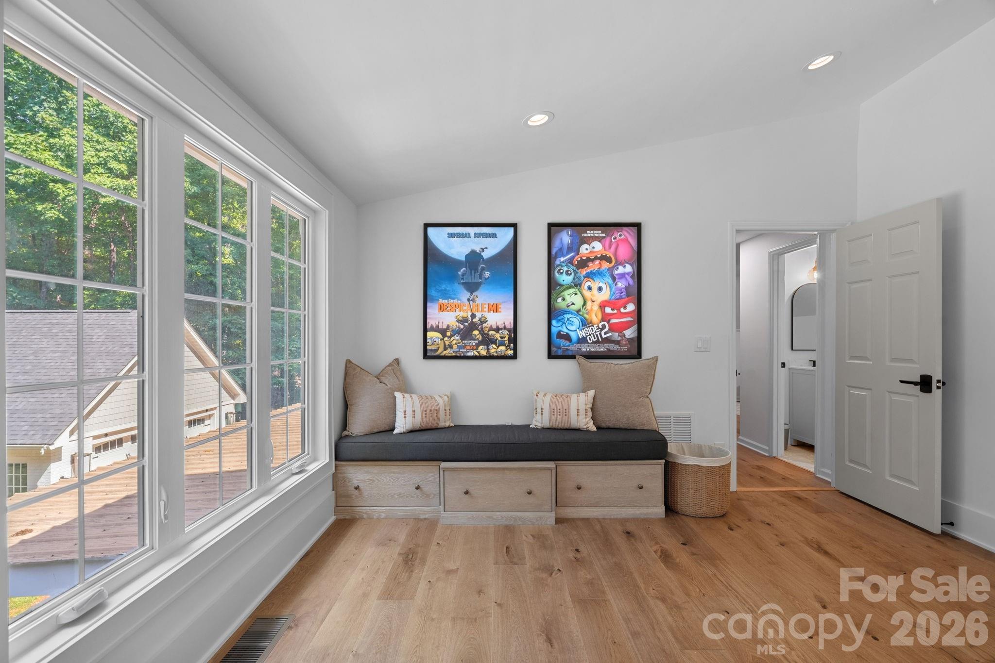 2700 High Ridge Road — Charlotte