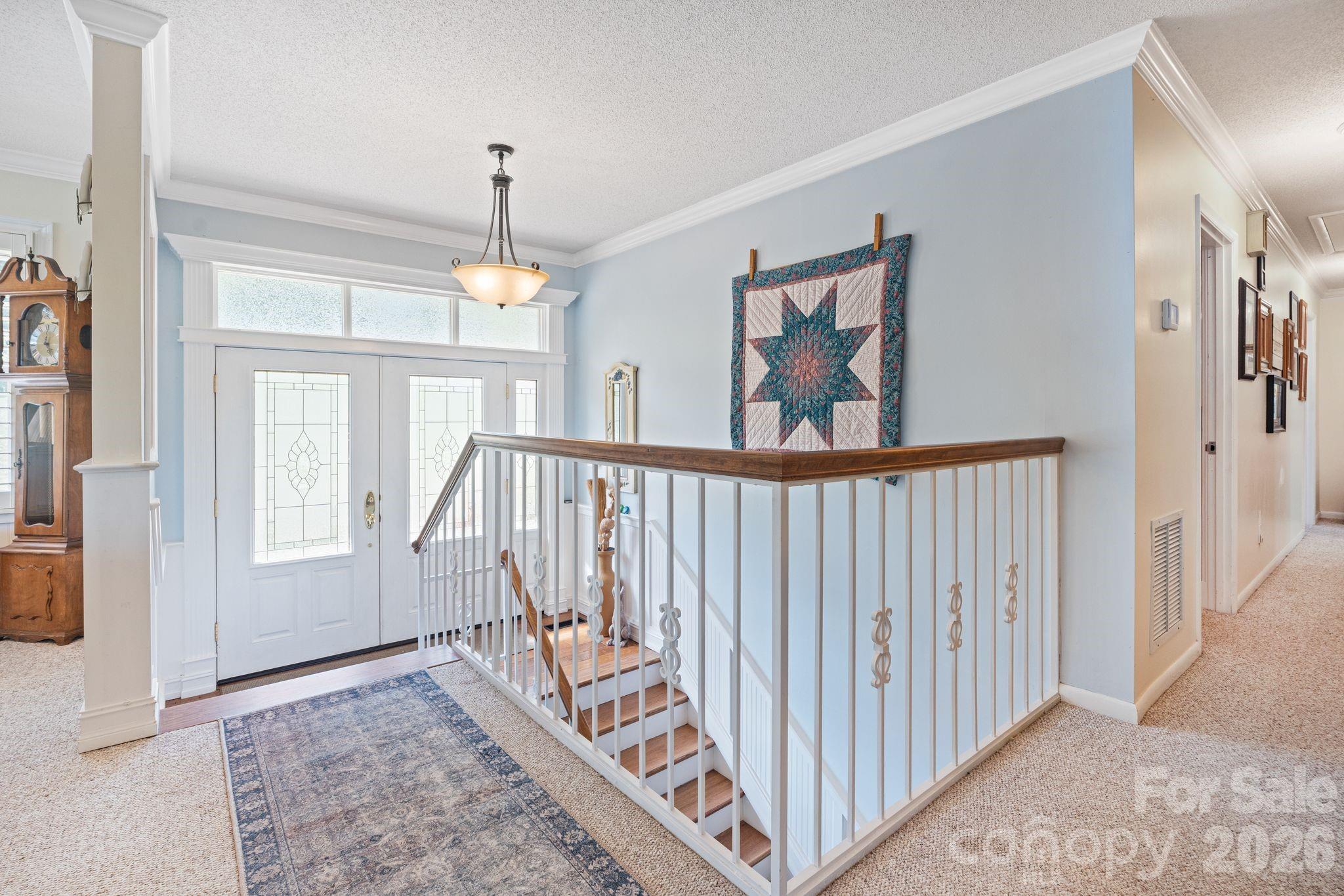 6296 Southlake Drive — Hickory