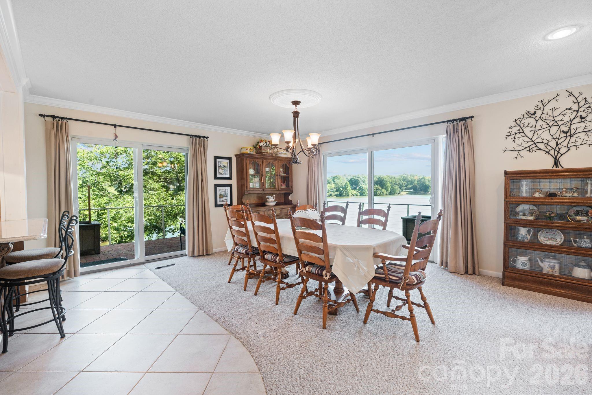 6296 Southlake Drive — Hickory