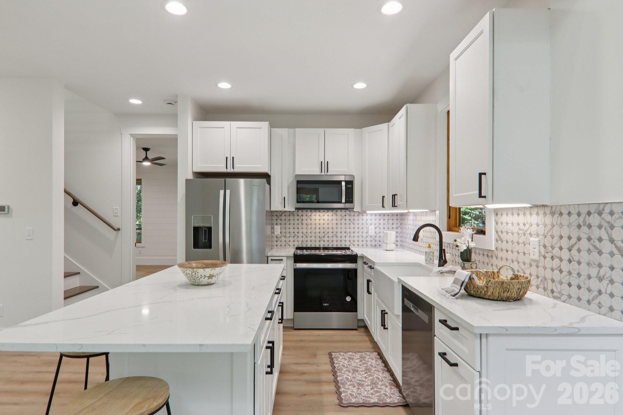 365 Cherokee Circle — Lake Toxaway