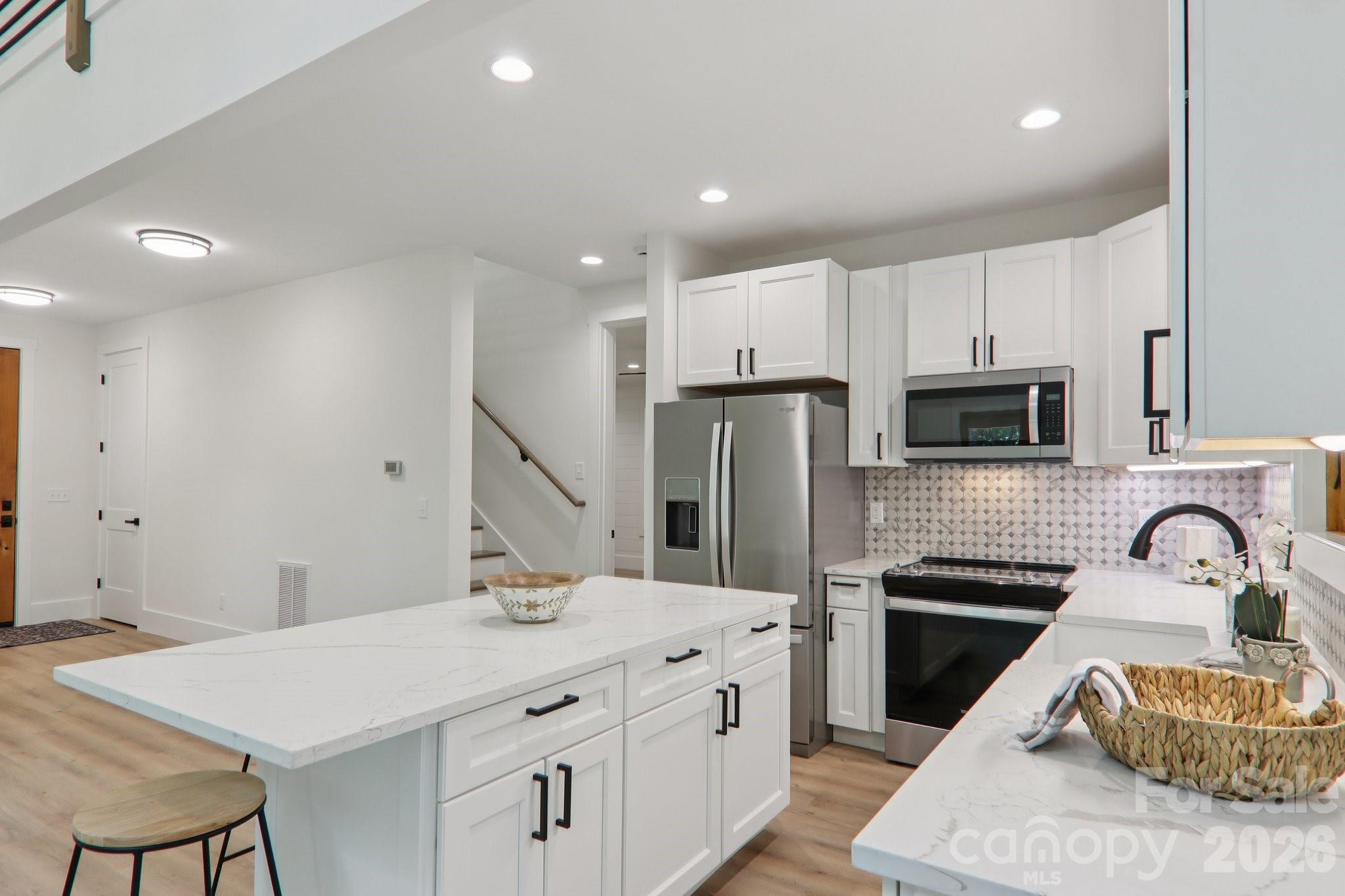 365 Cherokee Circle — Lake Toxaway