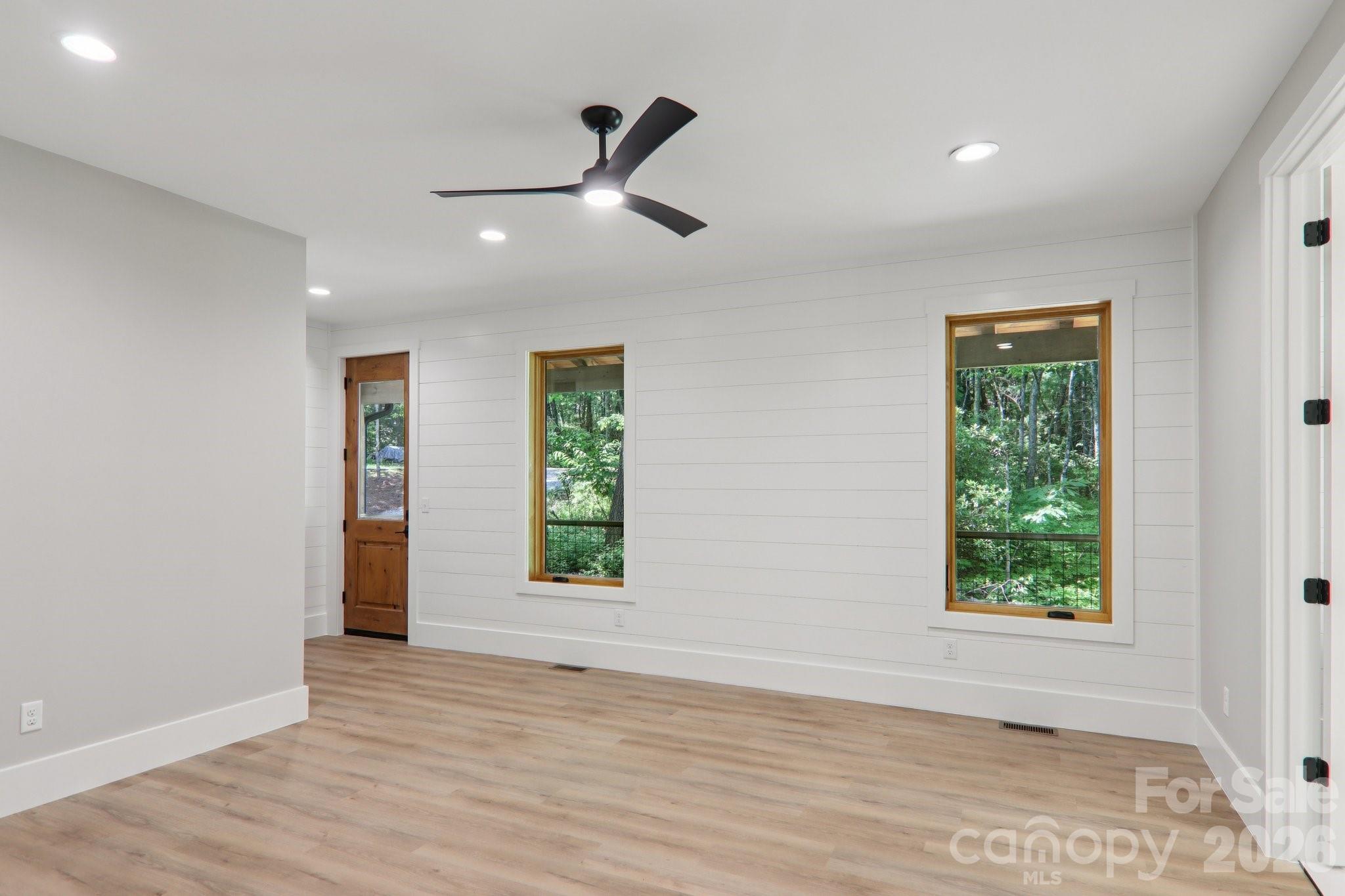 365 Cherokee Circle — Lake Toxaway