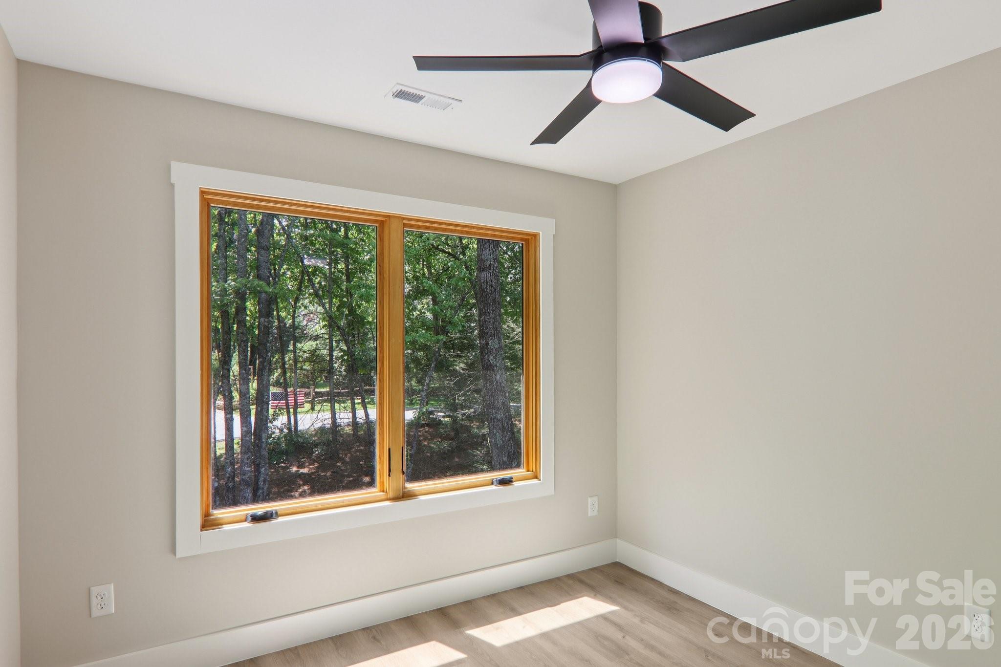 365 Cherokee Circle — Lake Toxaway