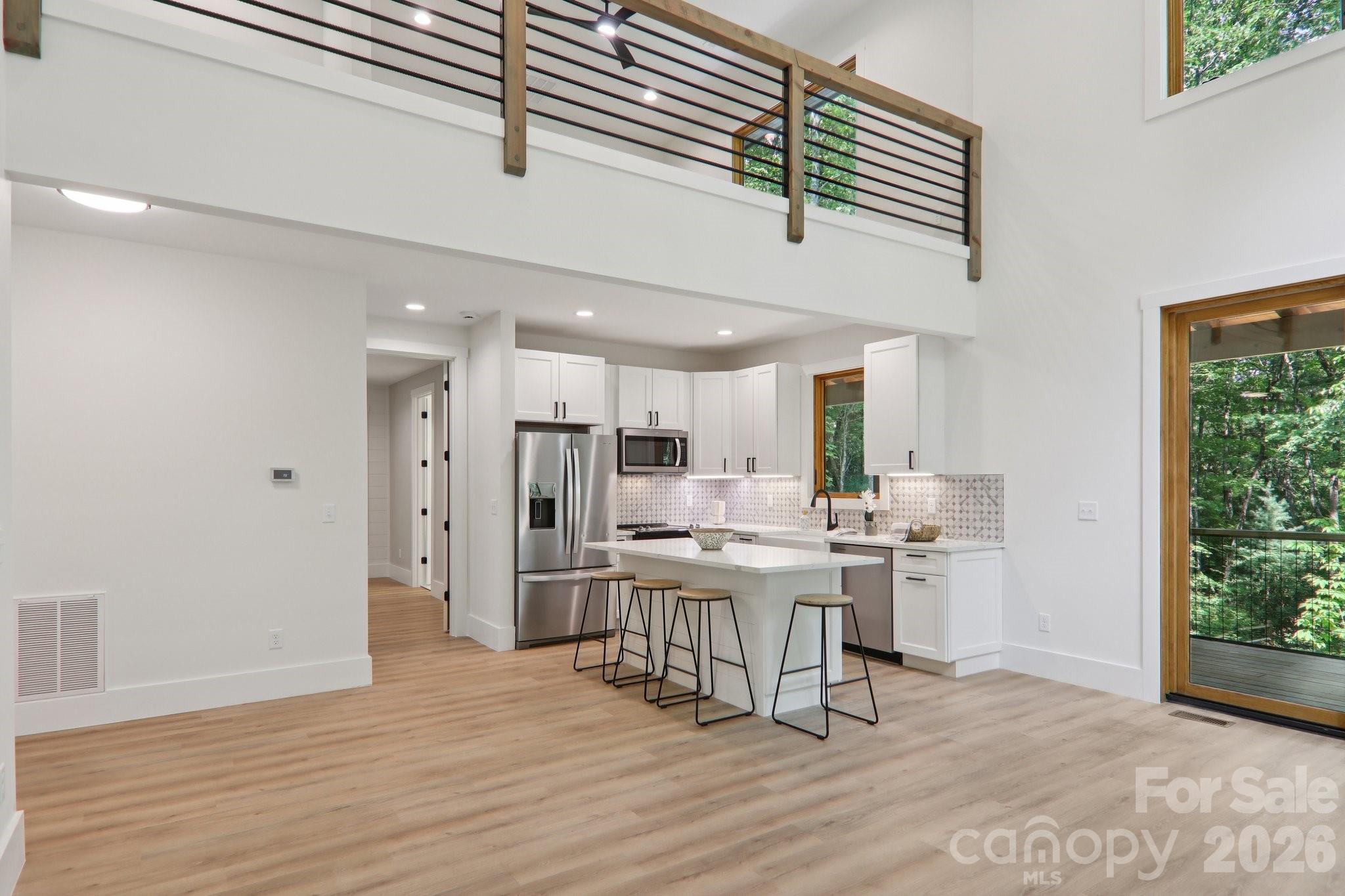 365 Cherokee Circle — Lake Toxaway