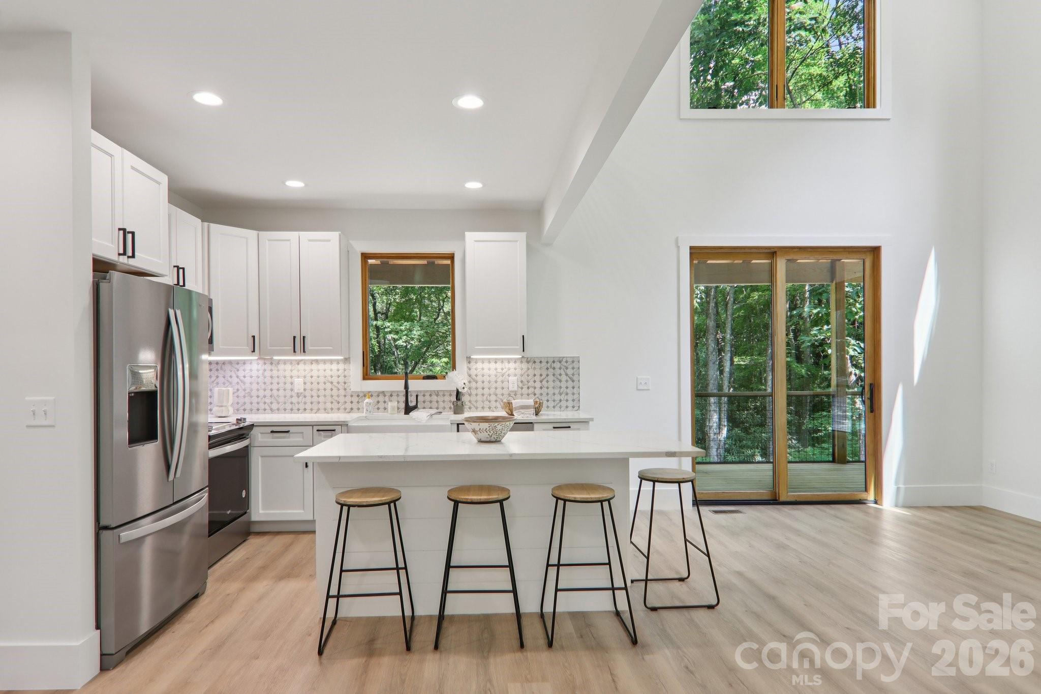 365 Cherokee Circle — Lake Toxaway