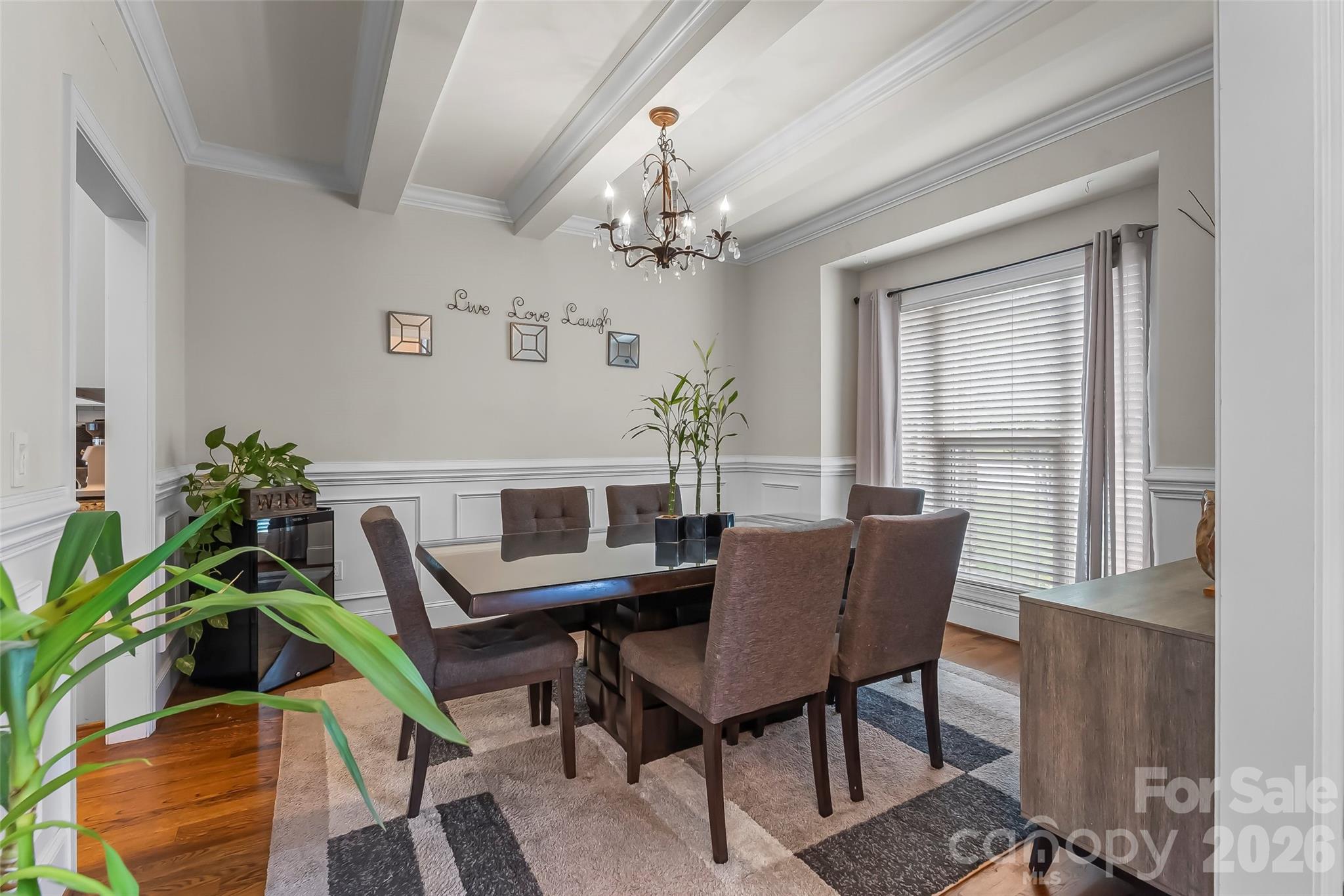 1776 White Water Court — Hickory