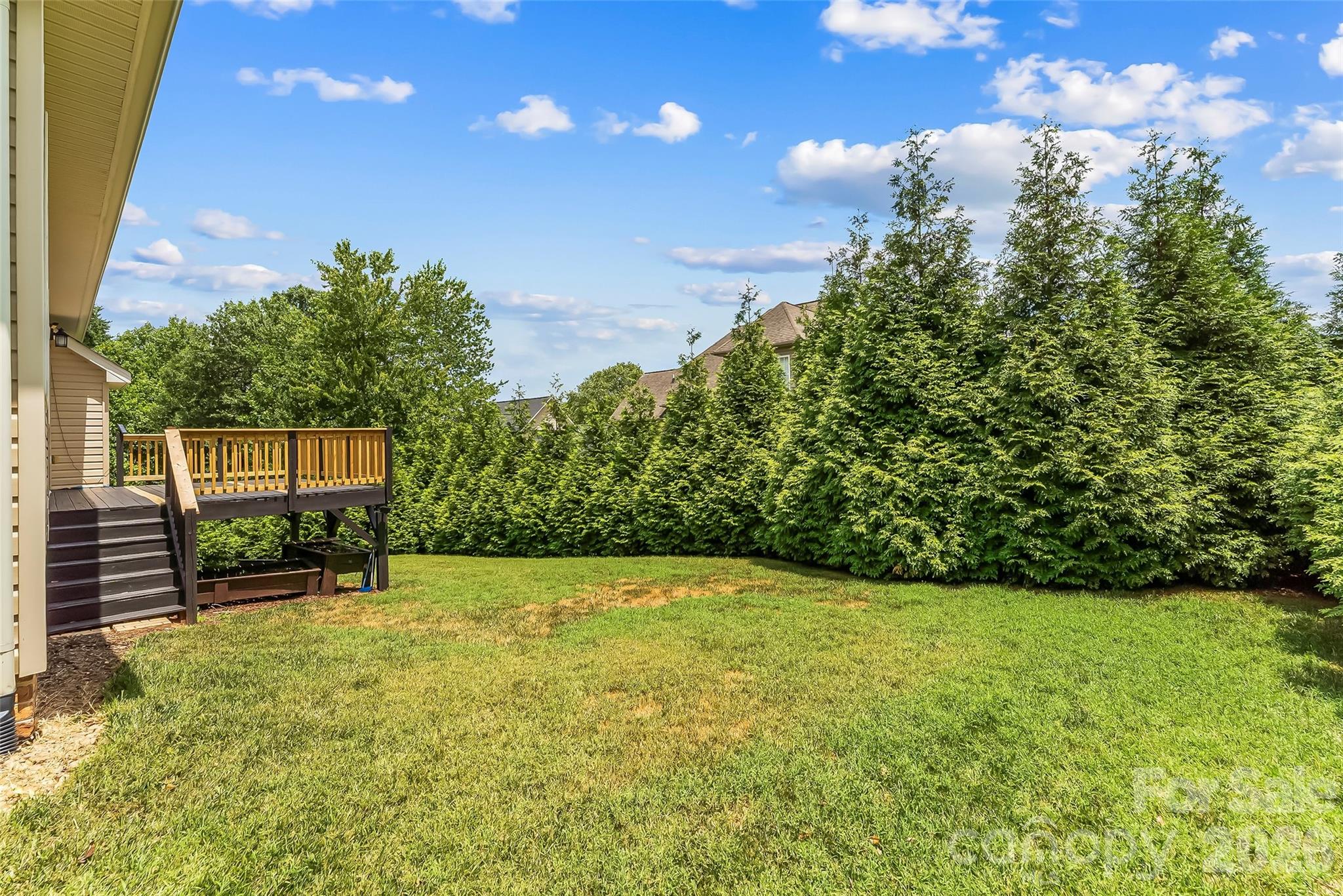 1776 White Water Court — Hickory