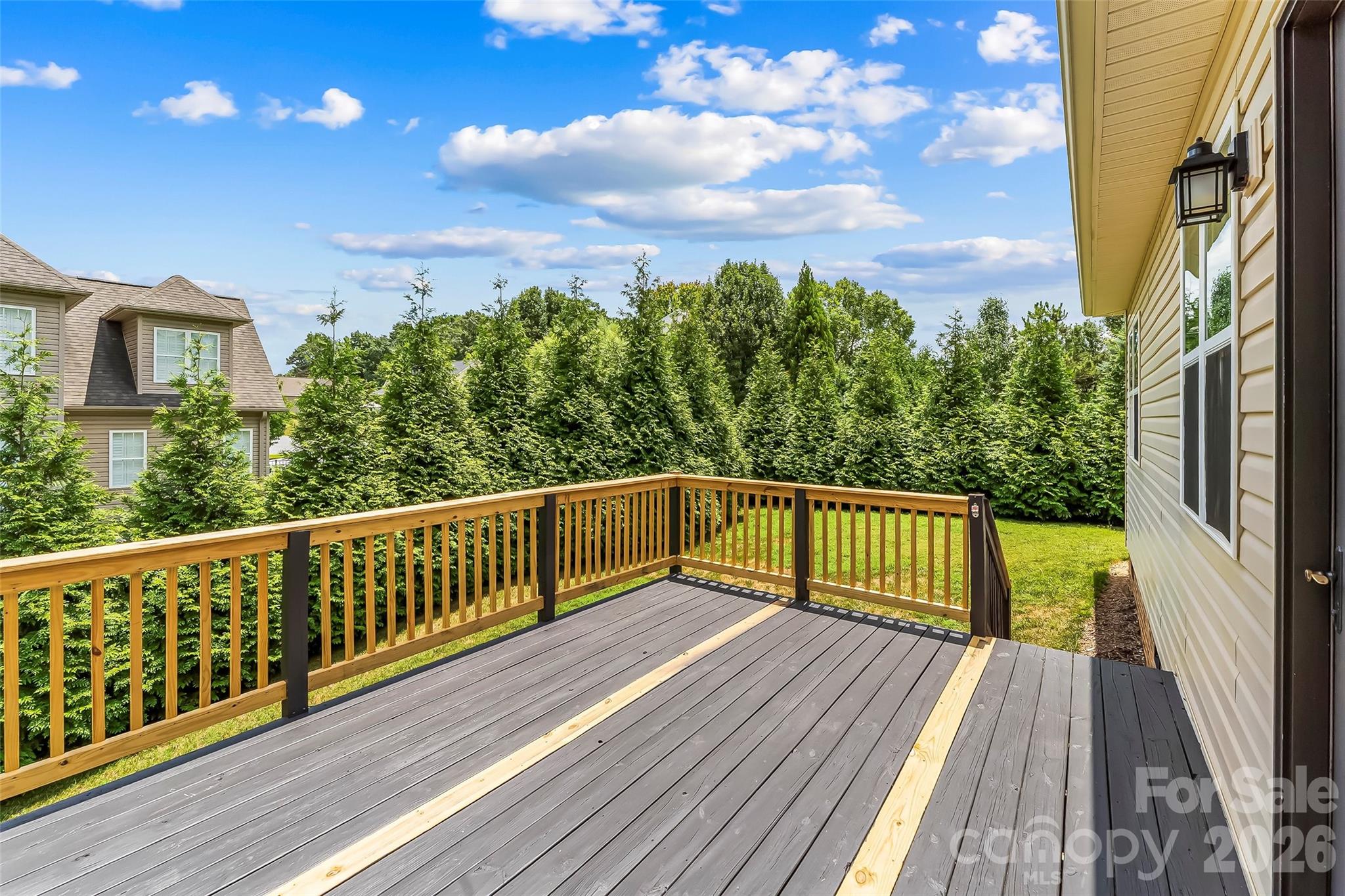 1776 White Water Court — Hickory