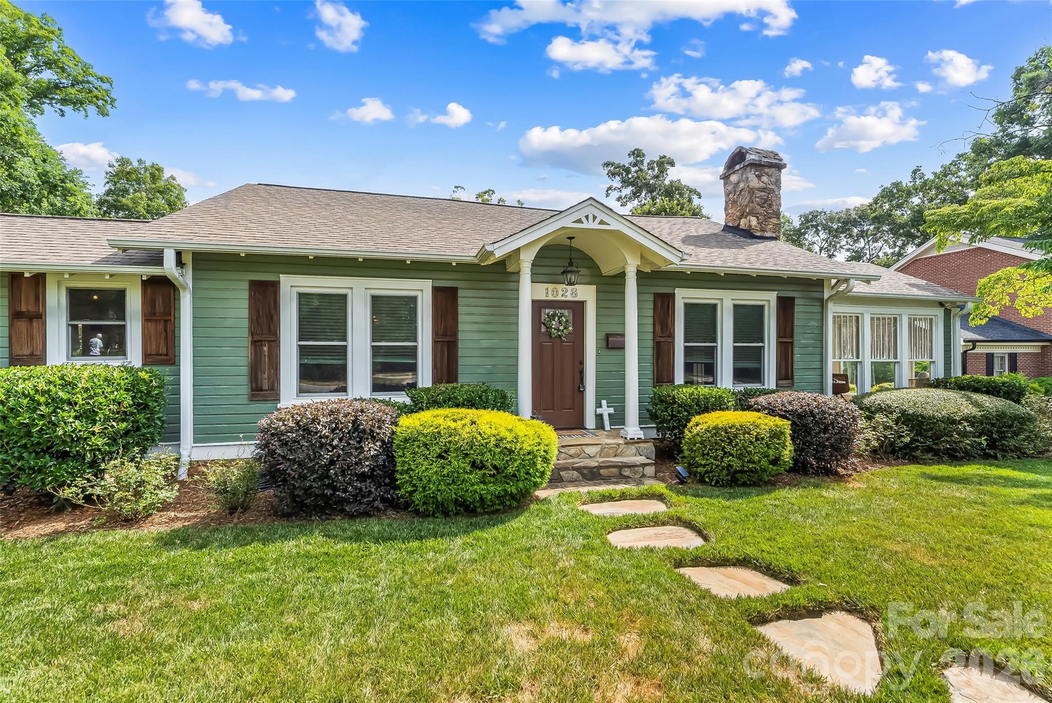 1026 14th Avenue Drive NW — Hickory