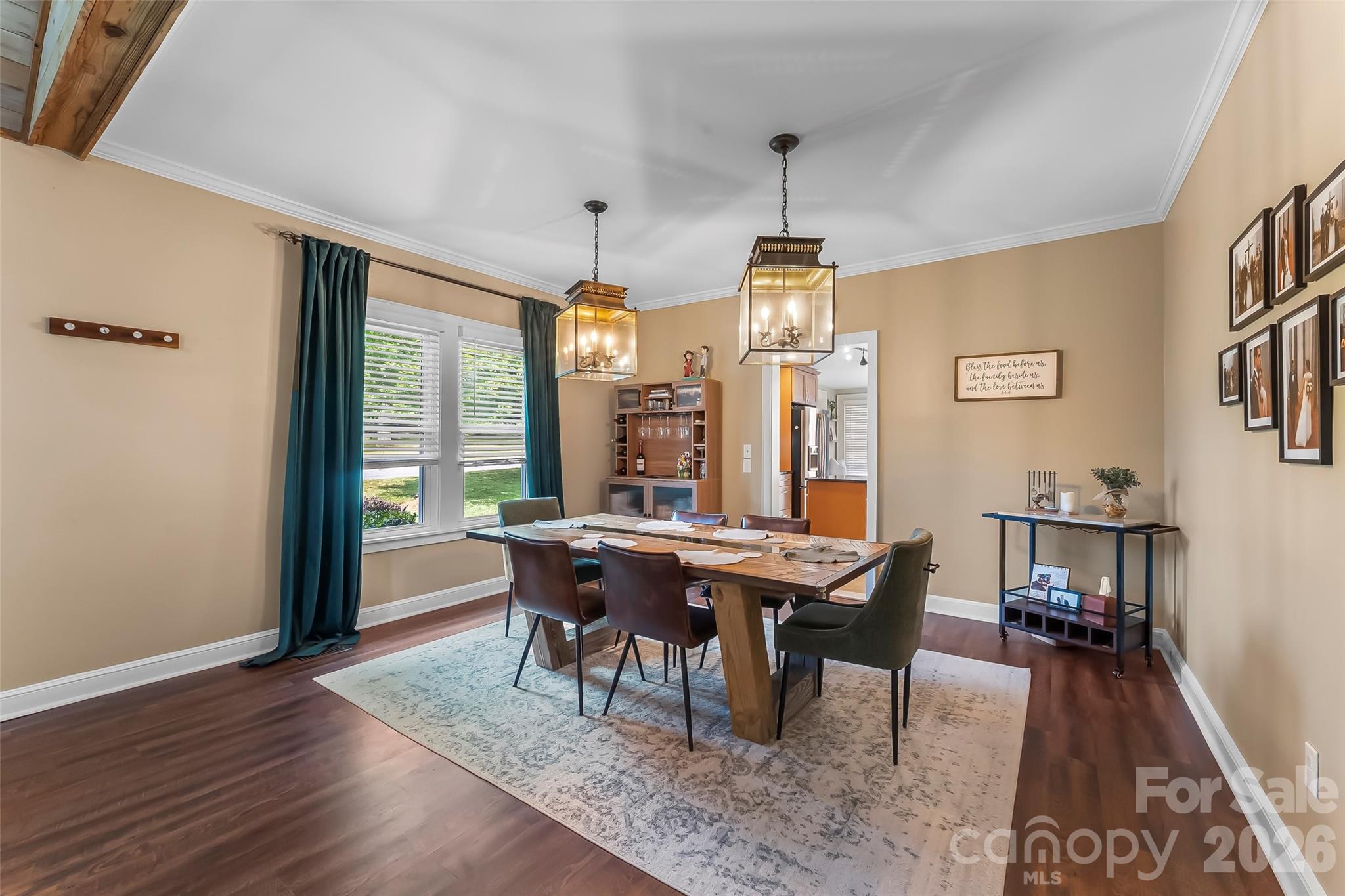 1026 14th Avenue Drive NW — Hickory