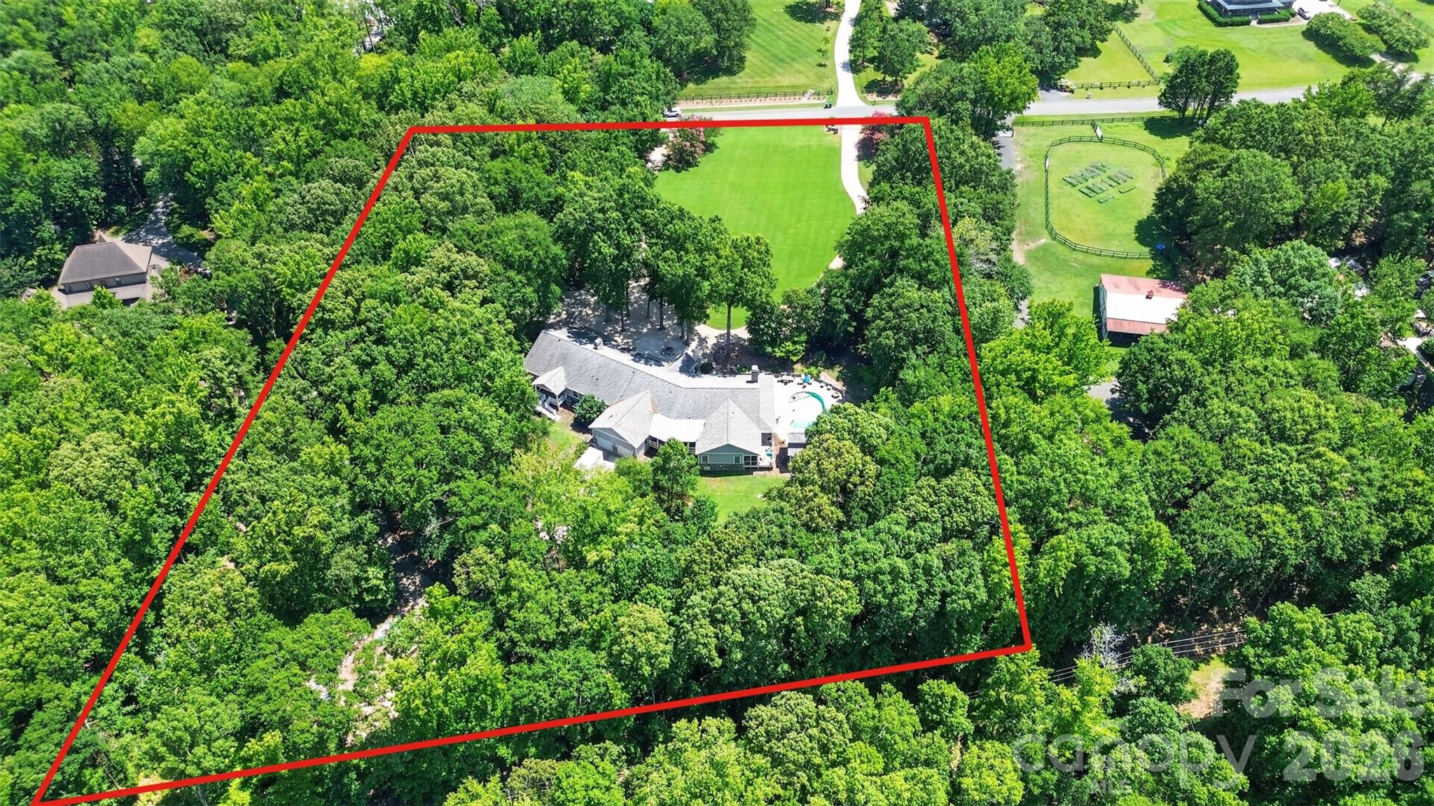 9704 Saddle Avenue — Waxhaw