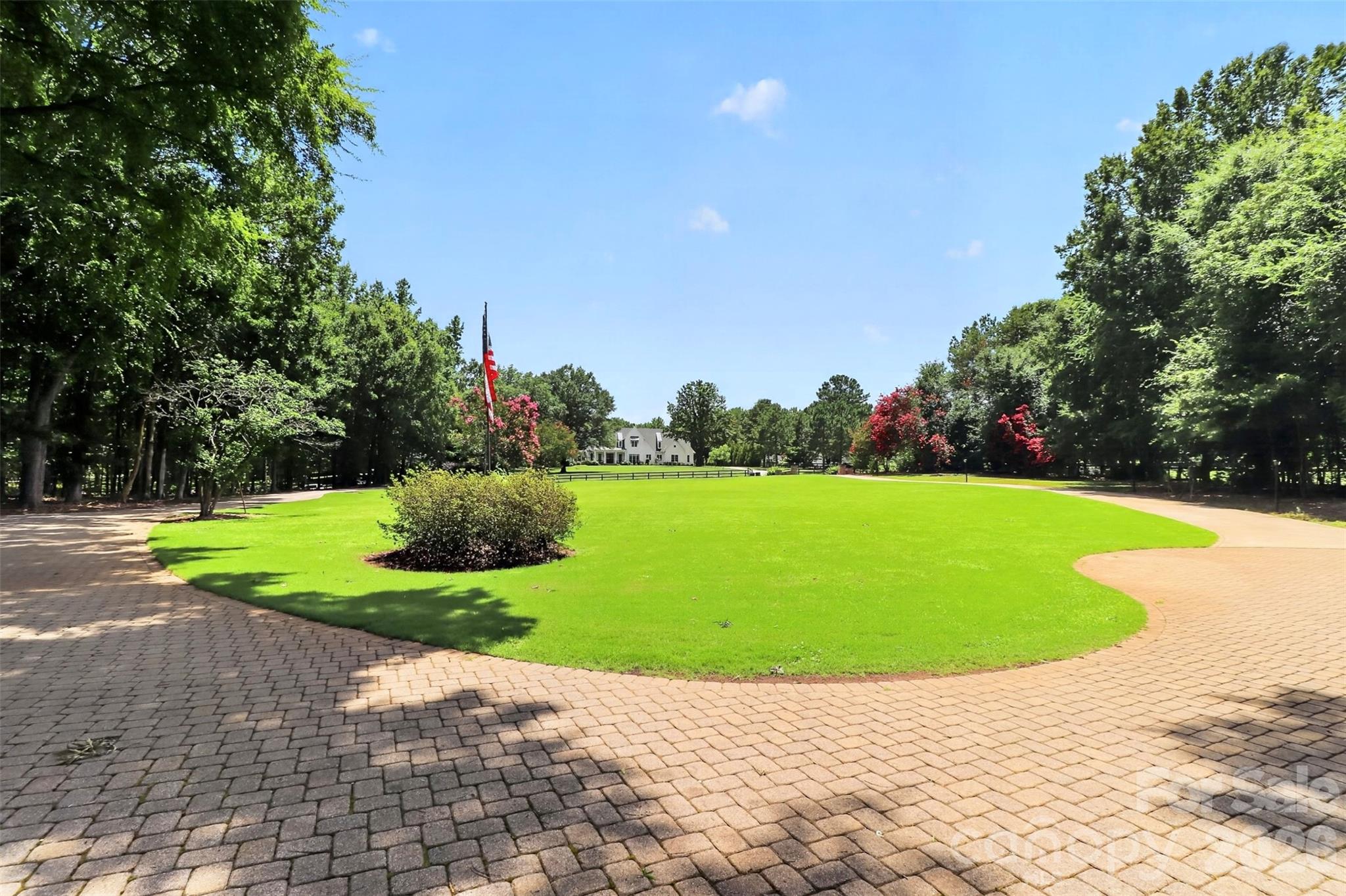 9704 Saddle Avenue — Waxhaw
