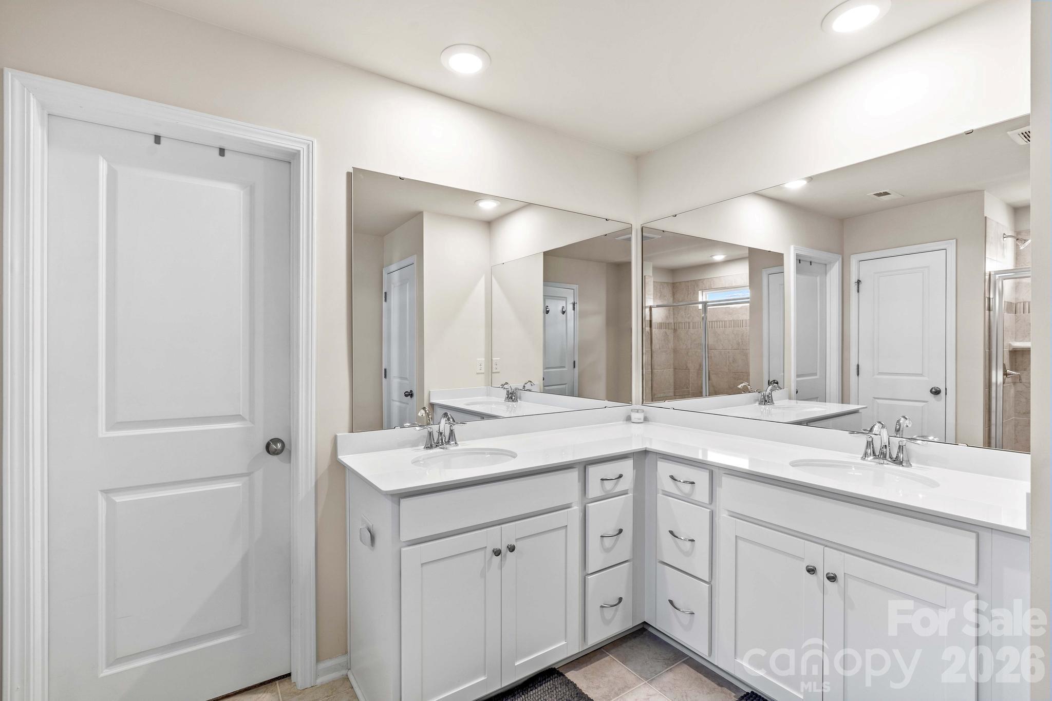 206 Abersham Drive — Mooresville