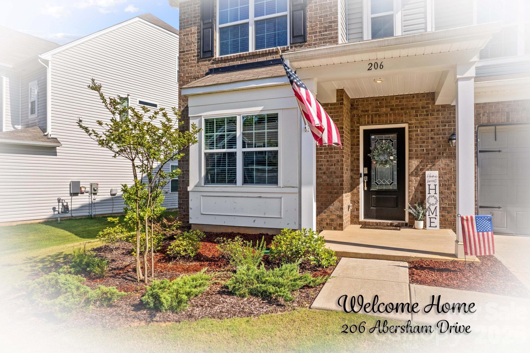 206 Abersham Drive — Mooresville