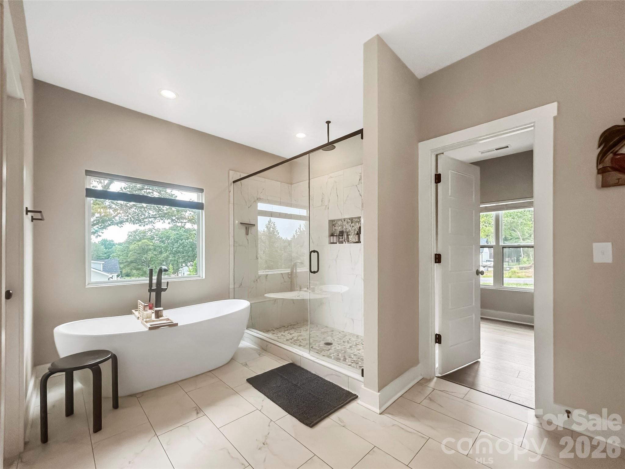 501 Edmunds Lane — Clover