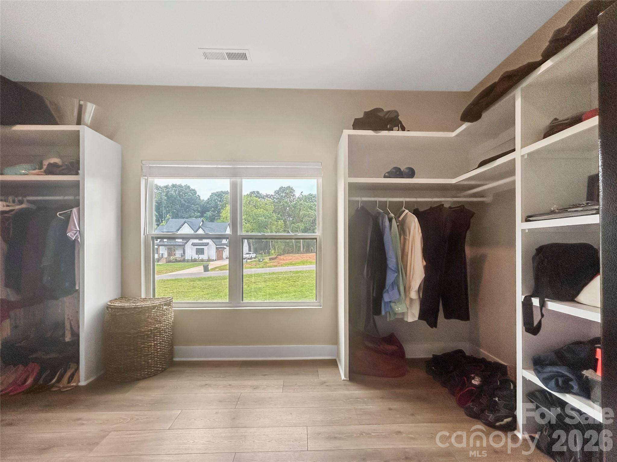 501 Edmunds Lane — Clover