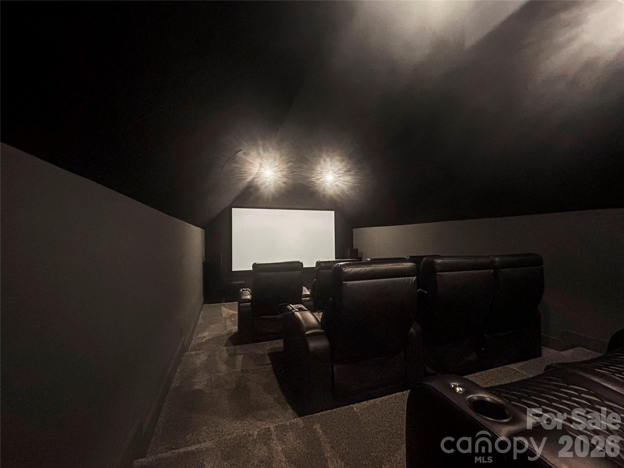 501 Edmunds Lane — Clover