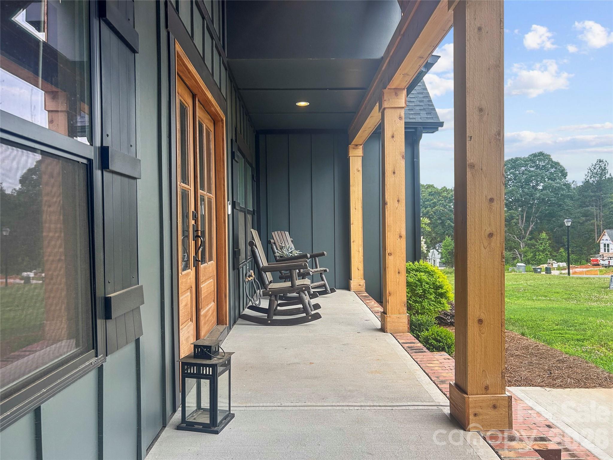 501 Edmunds Lane — Clover