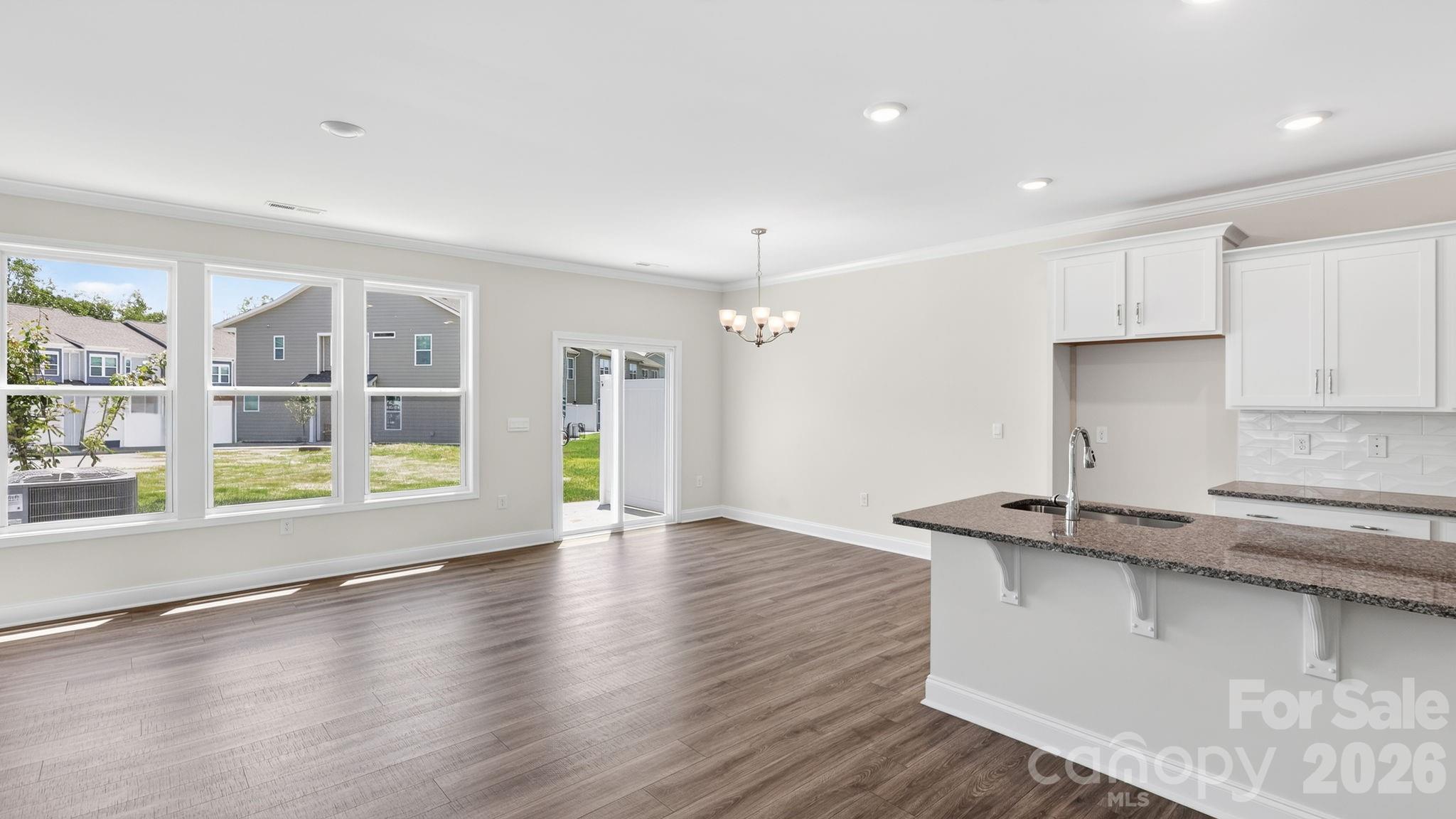 37 Creekview Road — Hendersonville