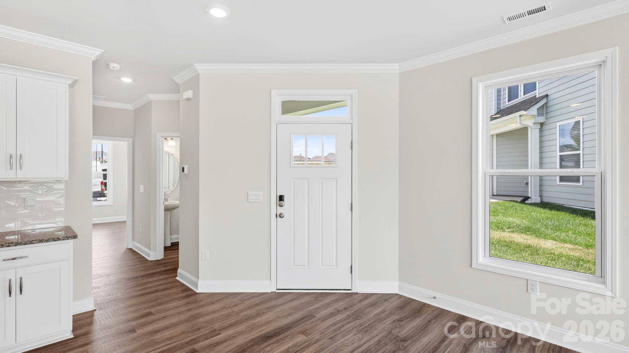 37 Creekview Road — Hendersonville
