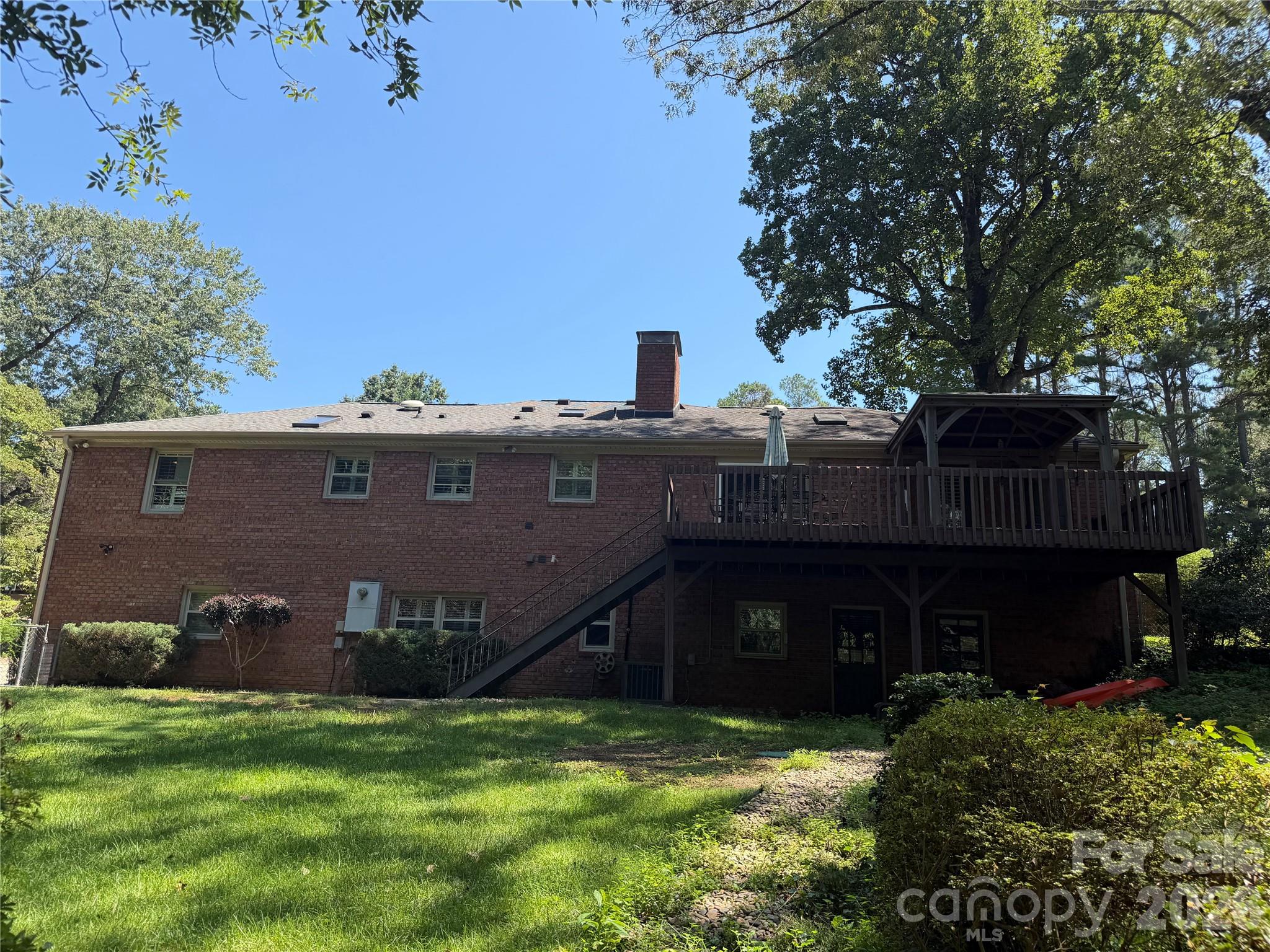 136 Mimosa Hills Drive — Morganton