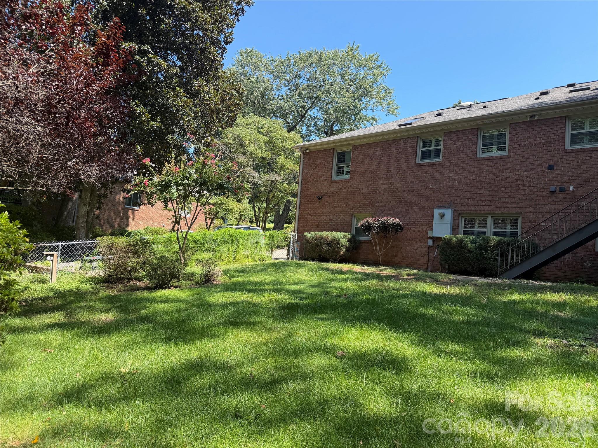 136 Mimosa Hills Drive — Morganton