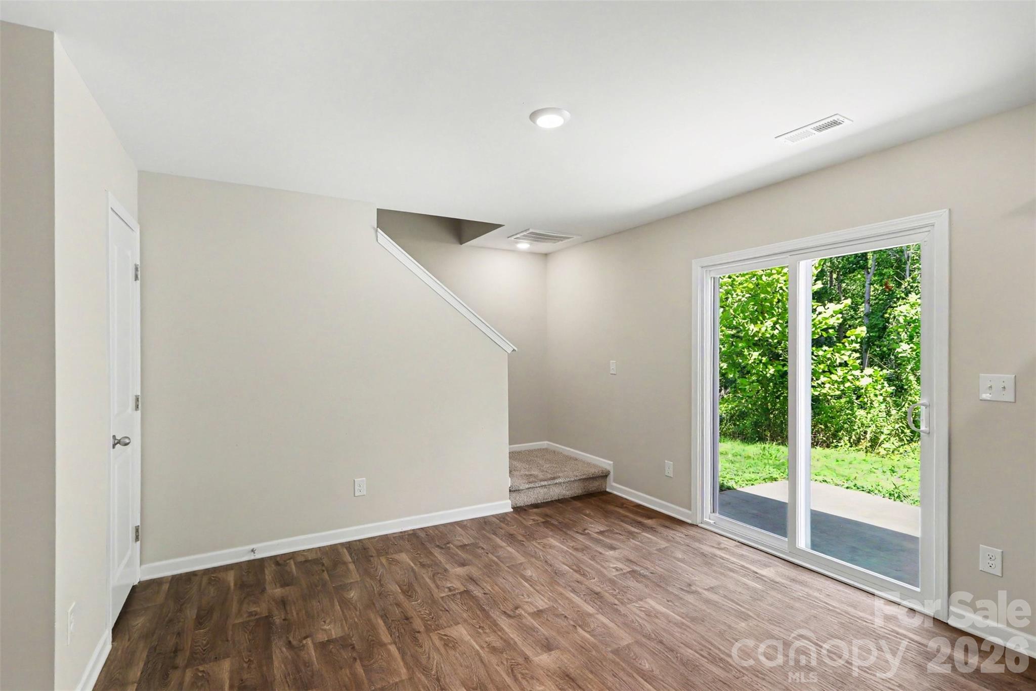 310 Kingsford Drive — Stanley
