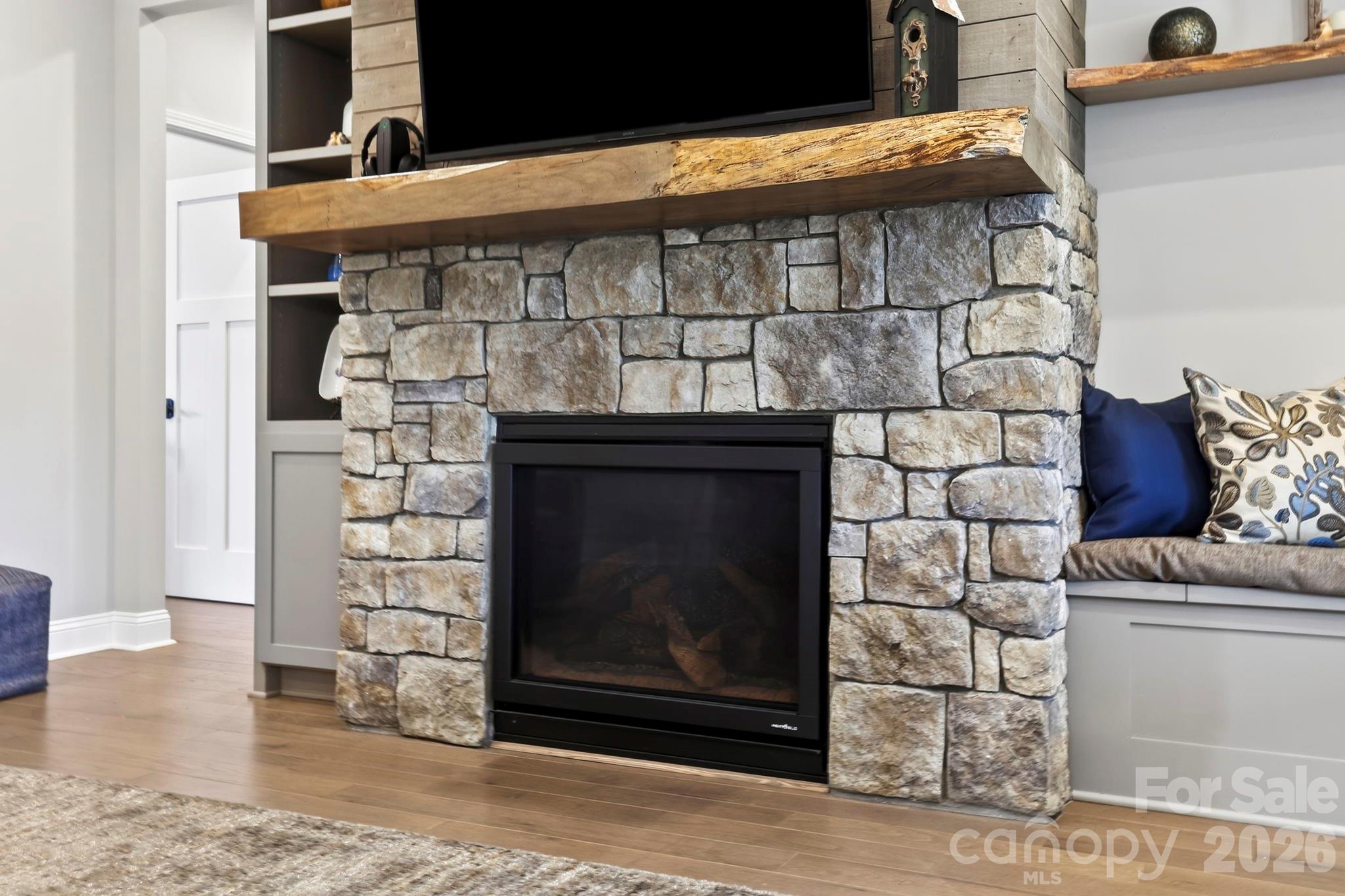 525 Byers Cove Road — Hendersonville