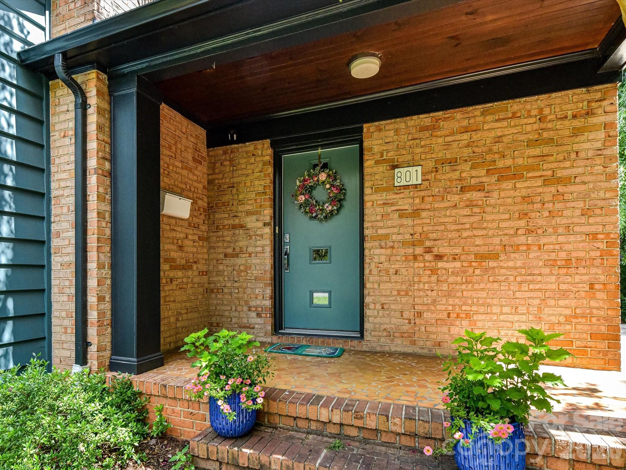 801 Fairbanks Road — Charlotte