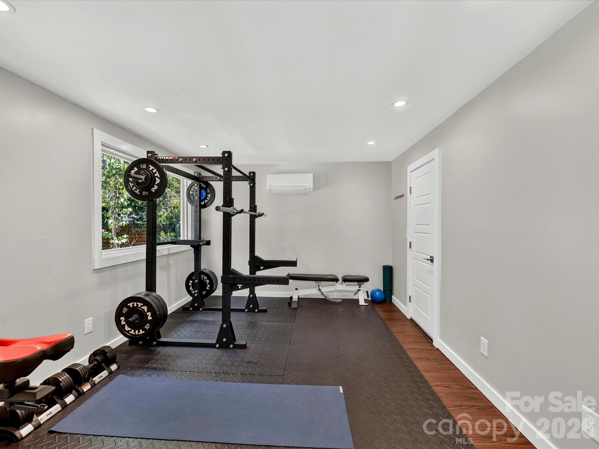 801 Fairbanks Road — Charlotte