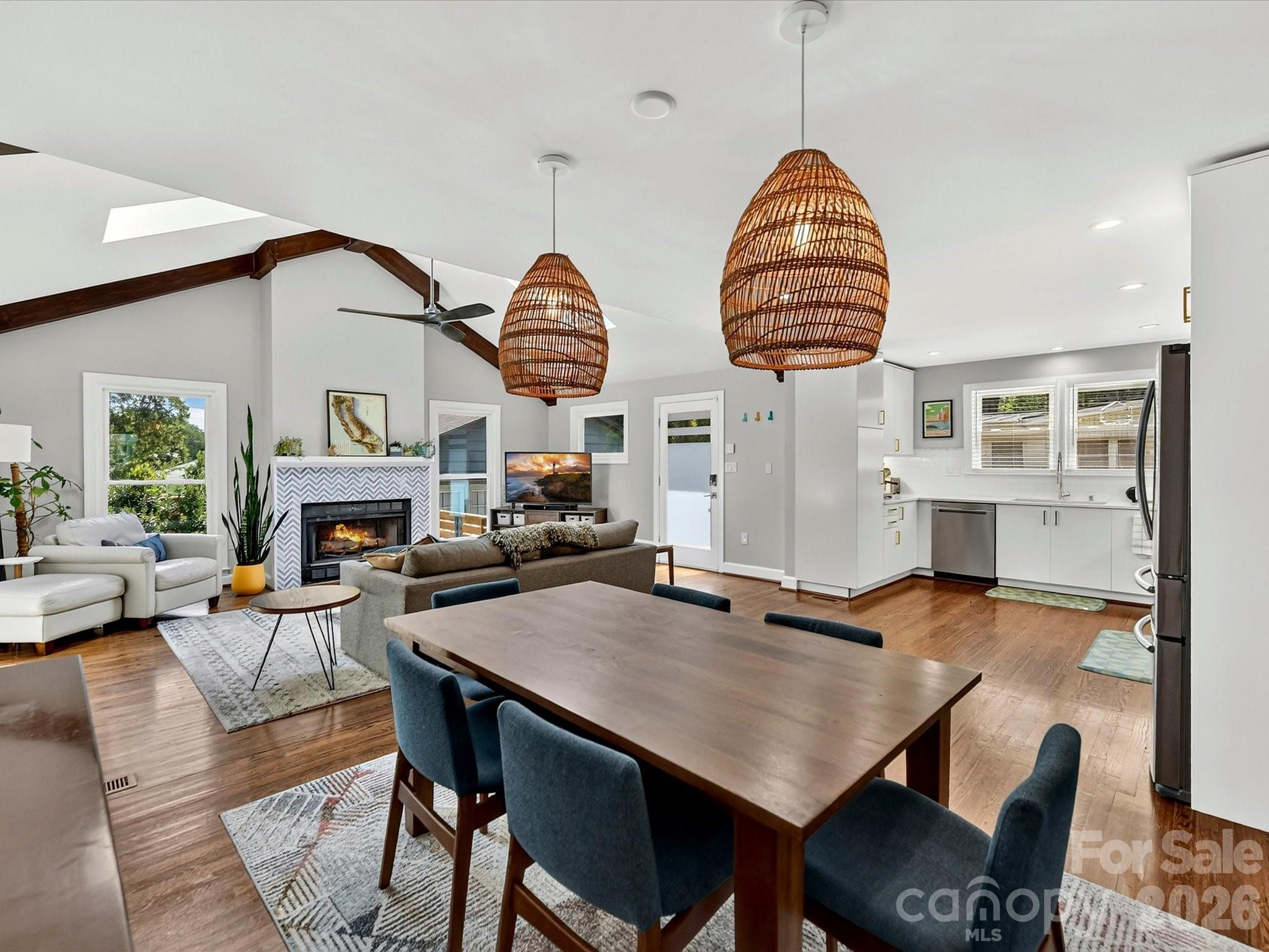 801 Fairbanks Road — Charlotte