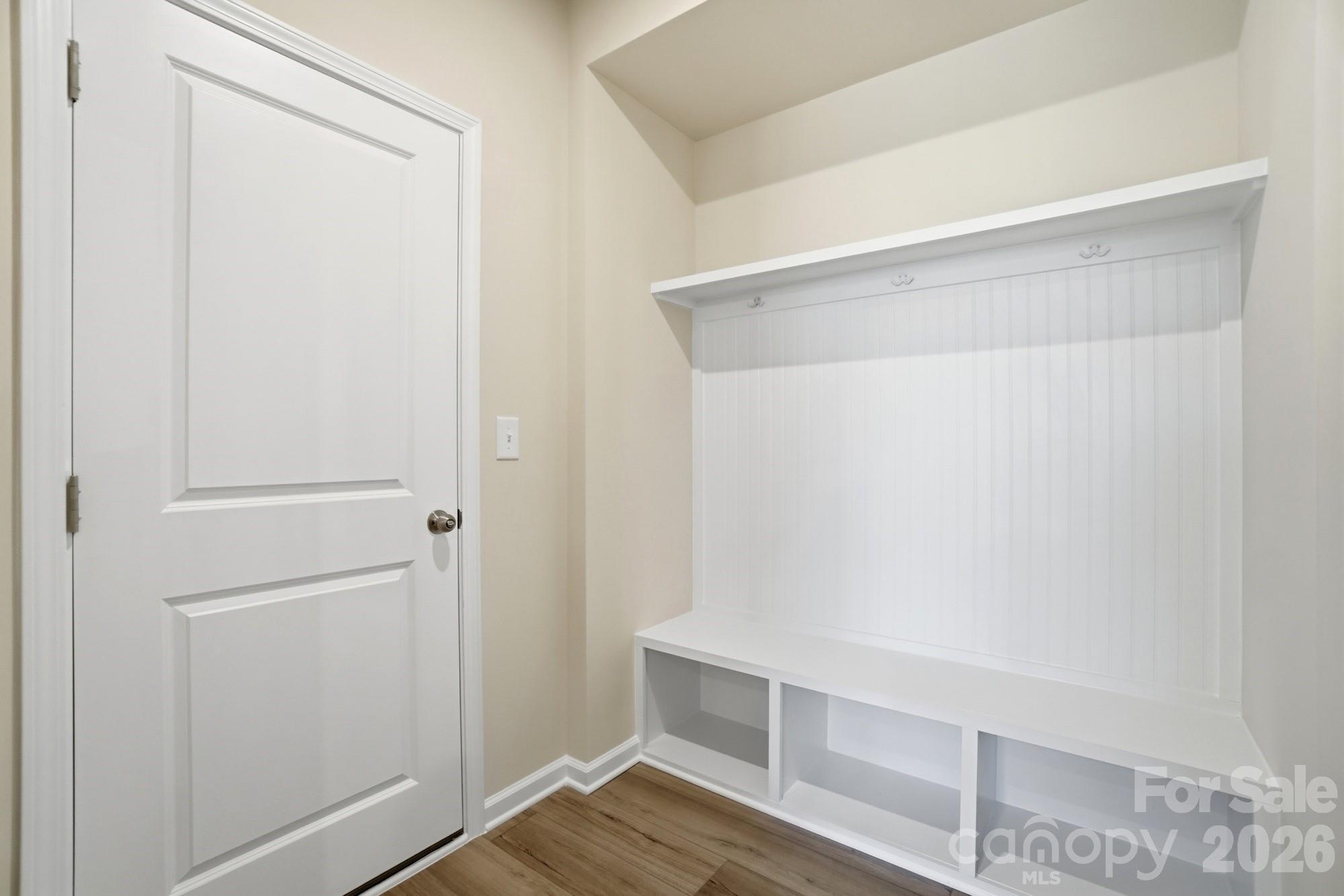 1340 Honey Trail — Monroe