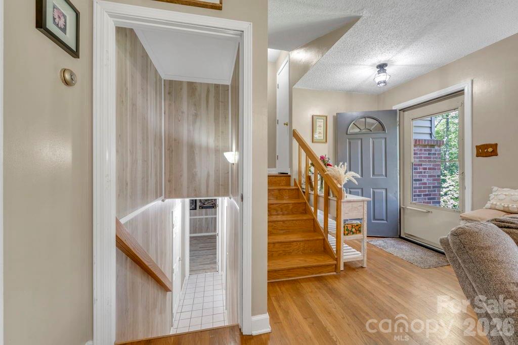 1199 Deer Park Lake Road — Spruce Pine